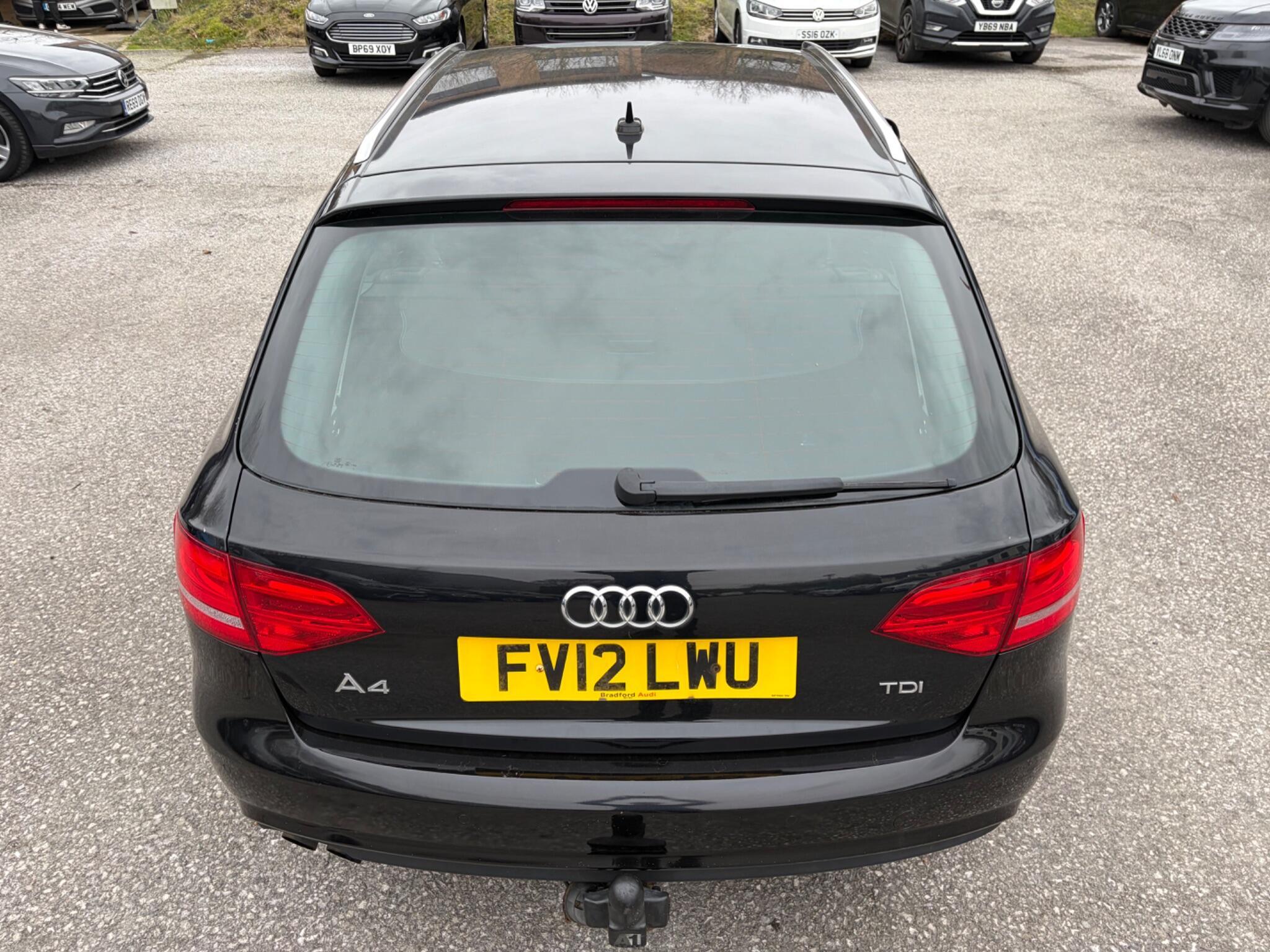 Audi A4 Avant - Image 11