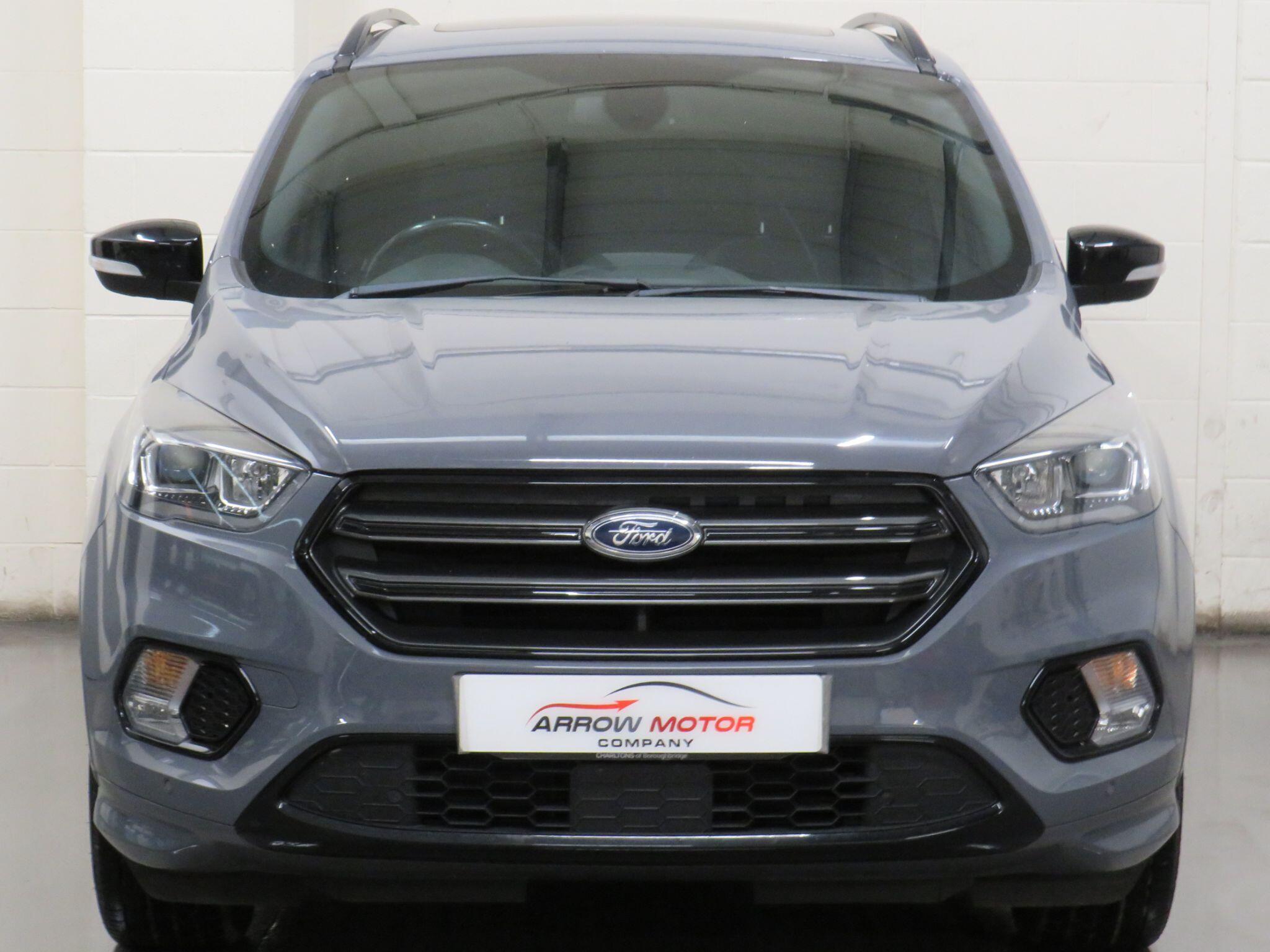 Ford Kuga - Image 8