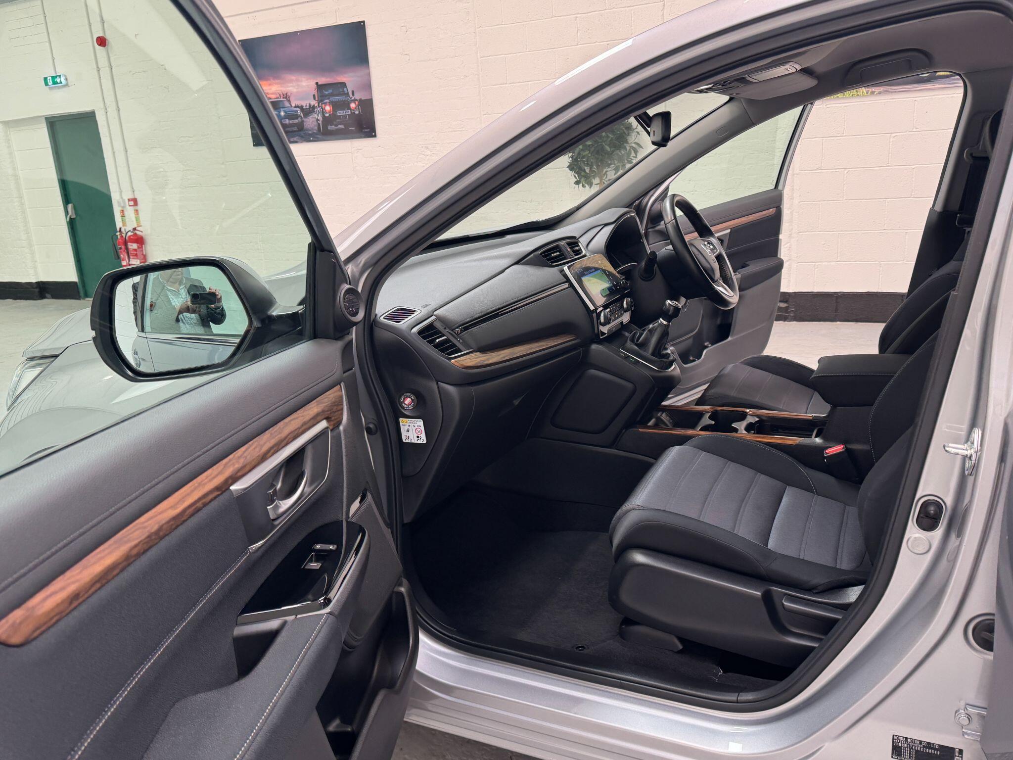 Honda CR-V - Image 78