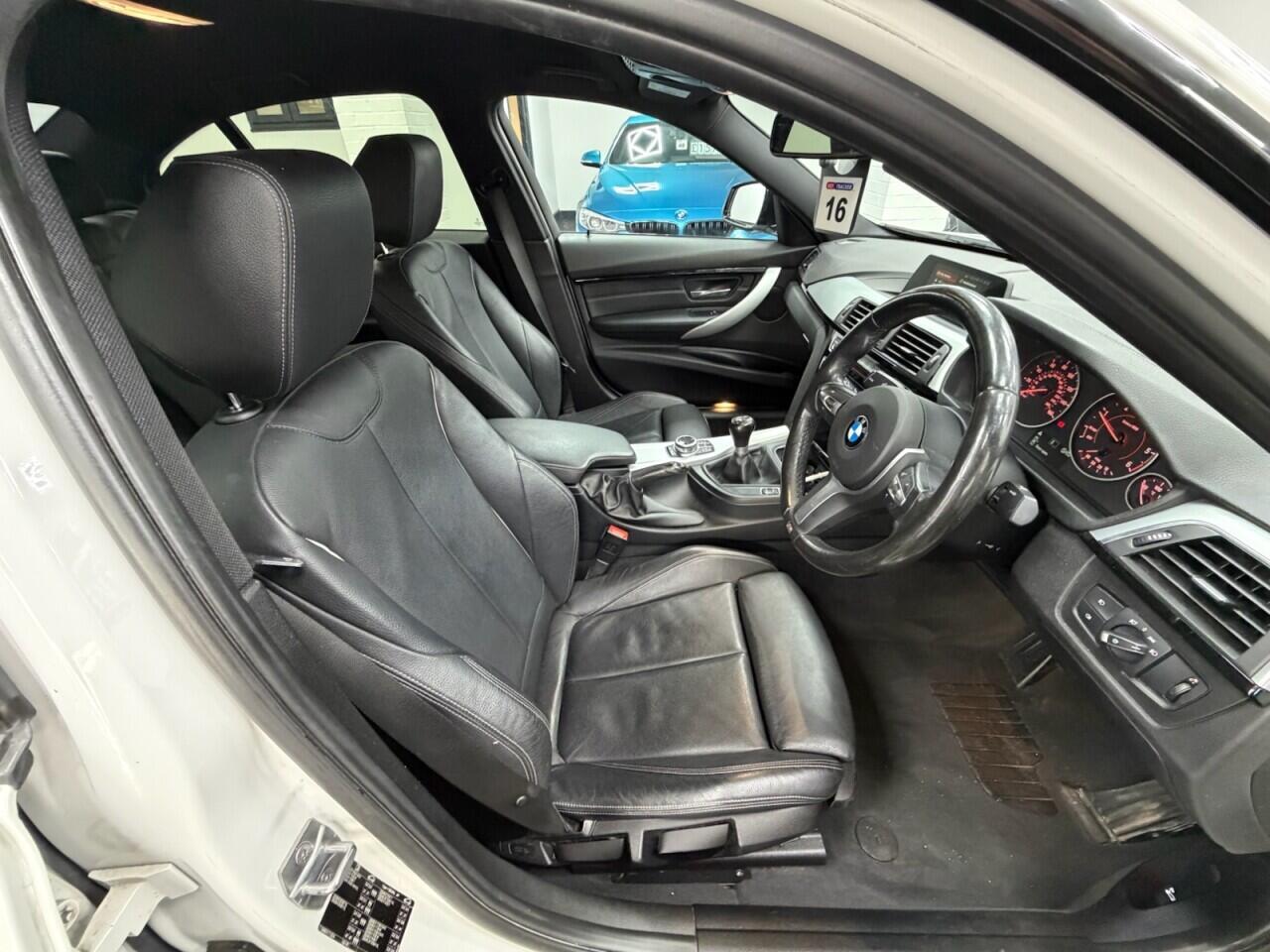 BMW 3 Series - Image 16