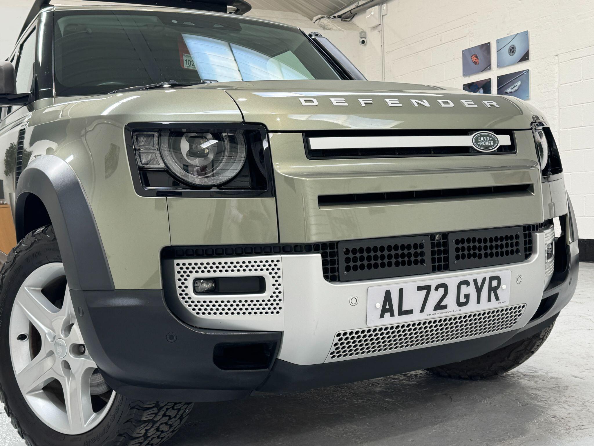 Land Rover Defender 110 - Image 38