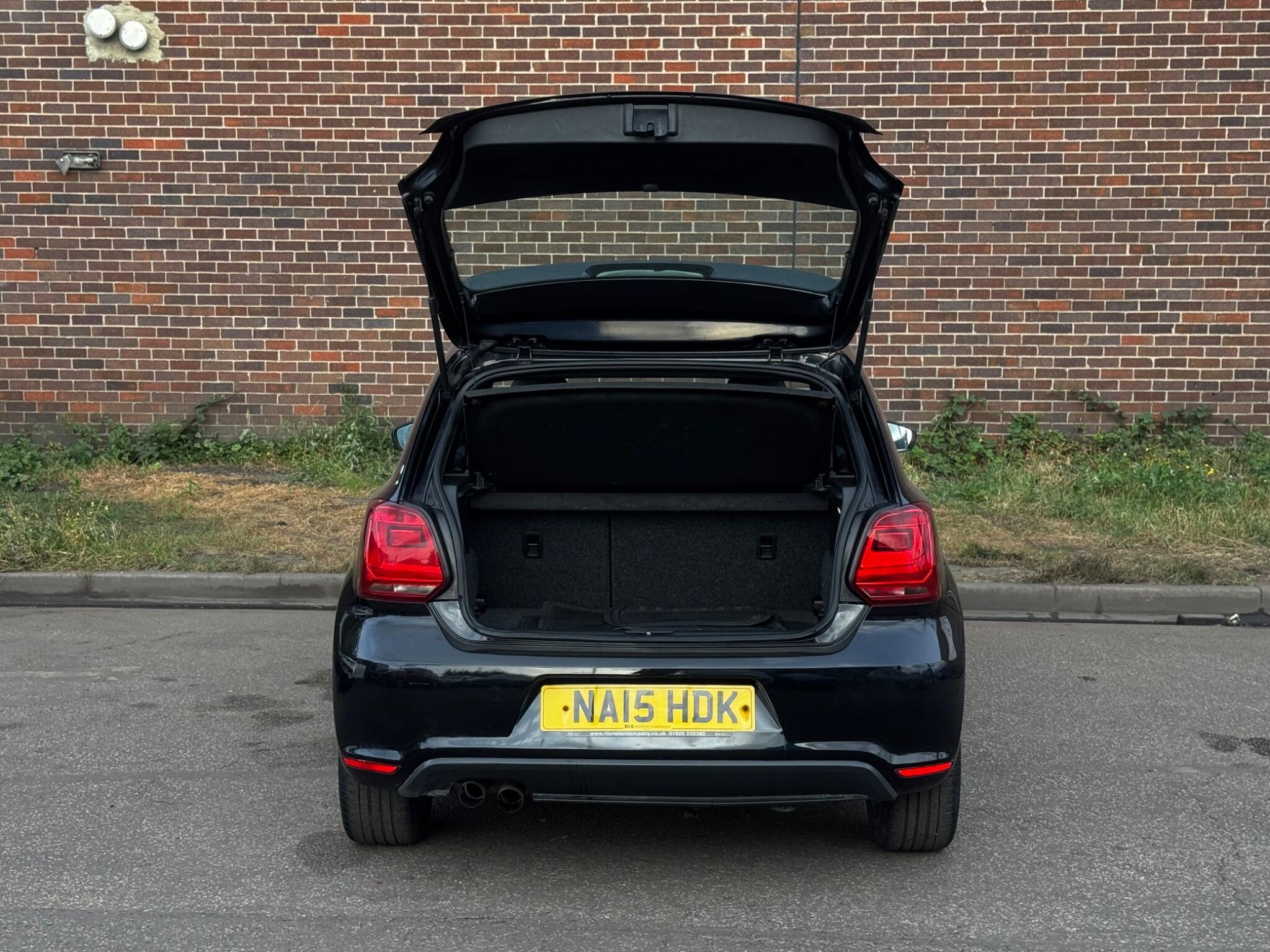 Volkswagen Polo - Image 18