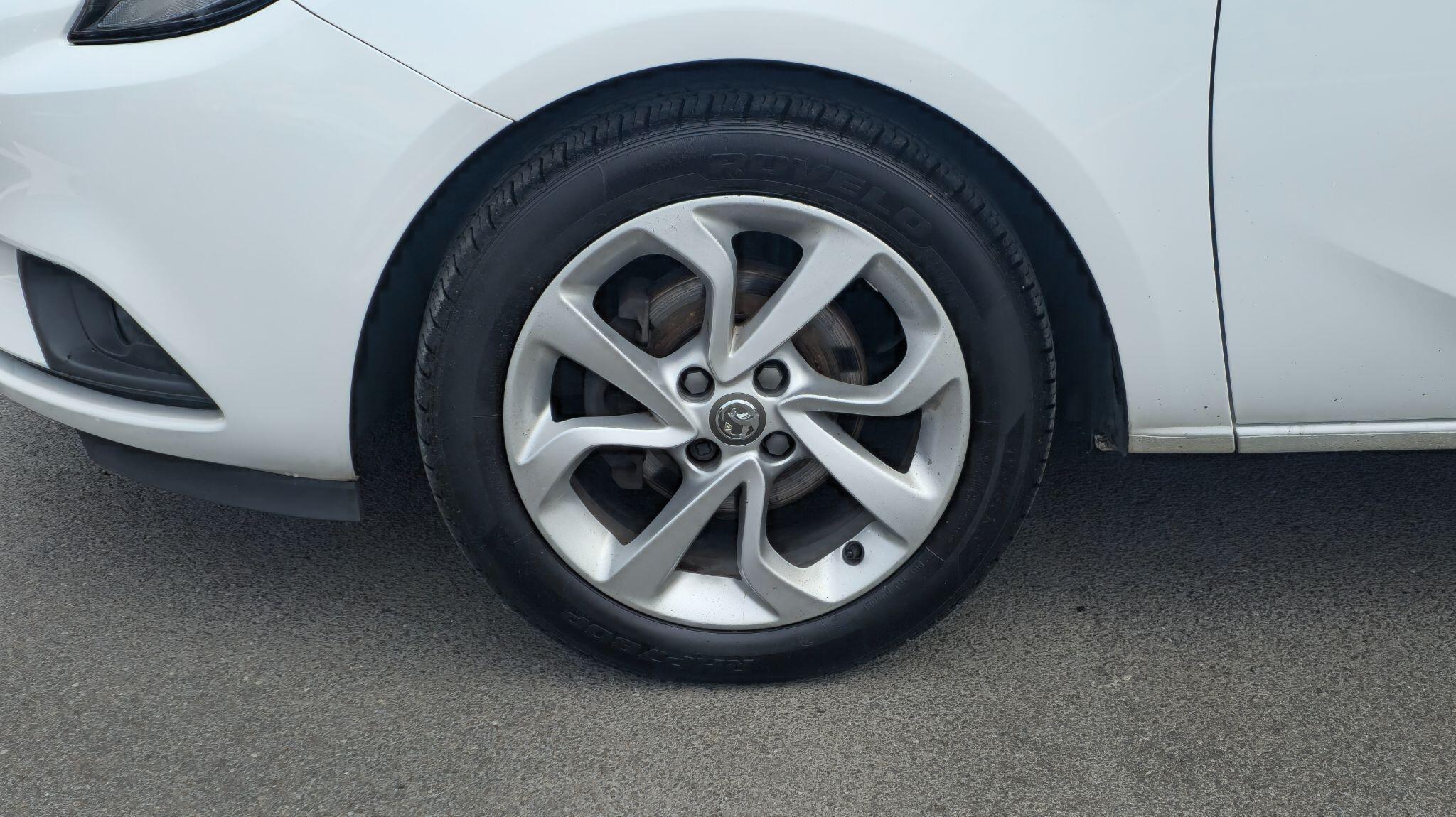 Vauxhall Corsa - Image 14