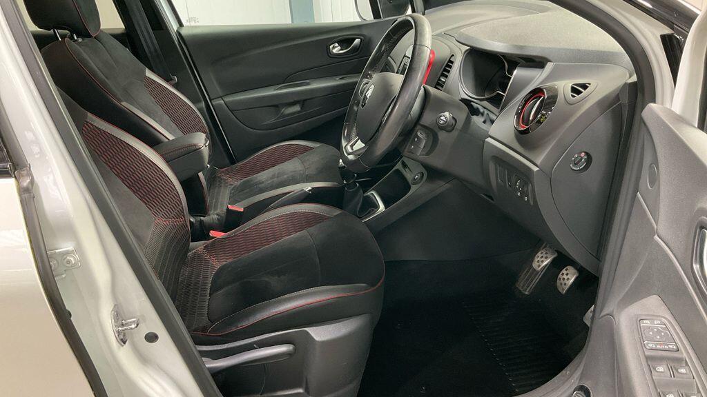 Renault Captur - Image 3