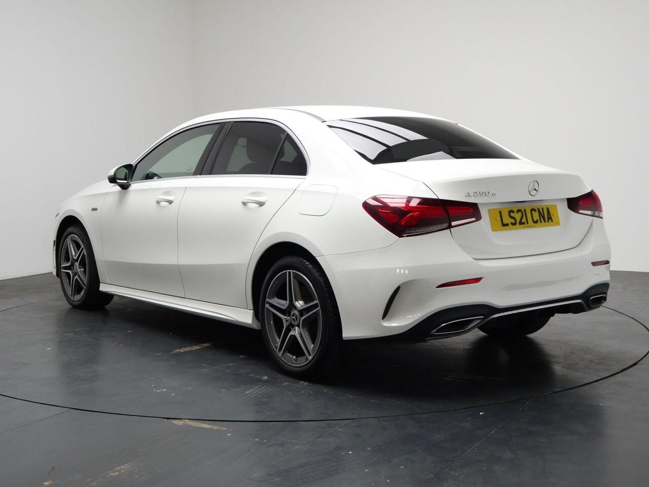 Mercedes-benz A-CLASS - Image 9