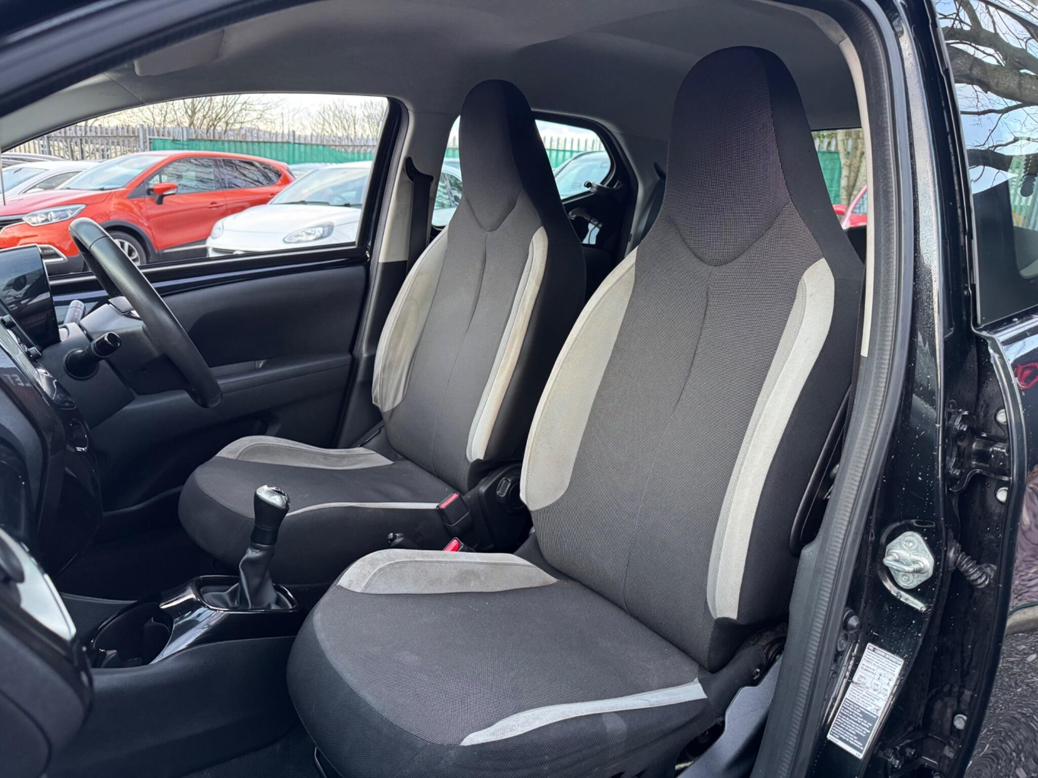 Toyota Aygo - Image 7