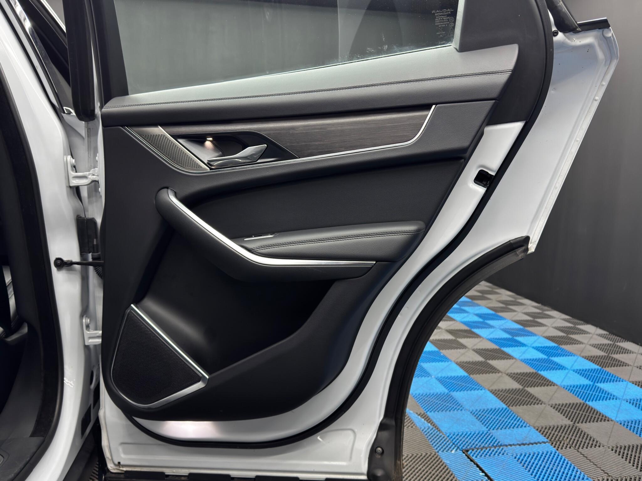 Jaguar F-Pace - Image 46