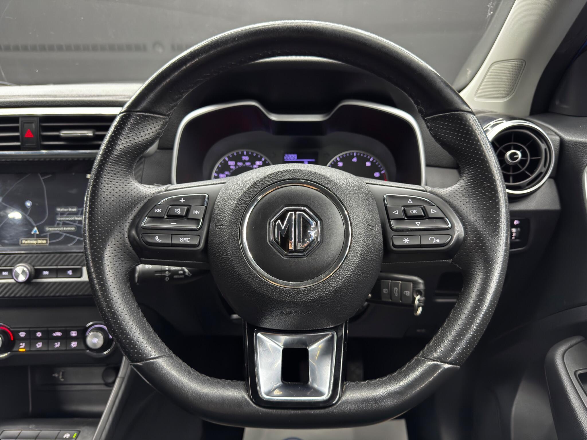 MG MG ZS - Image 19