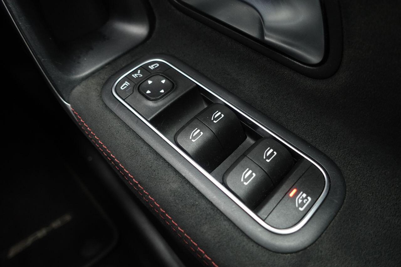 Mercedes A-Class - Image 40