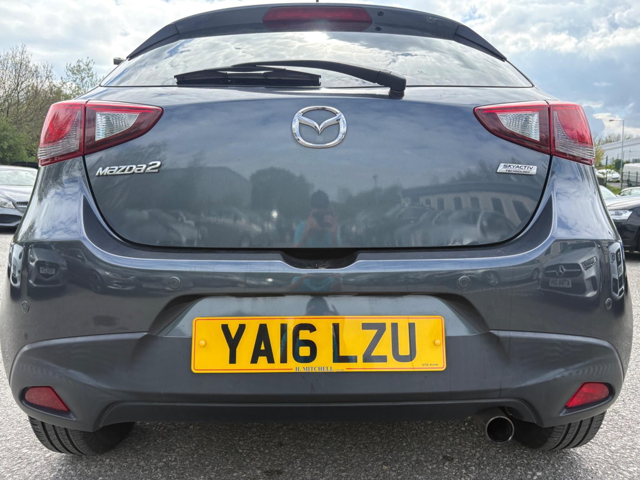 Mazda MAZDA2 - Image 16