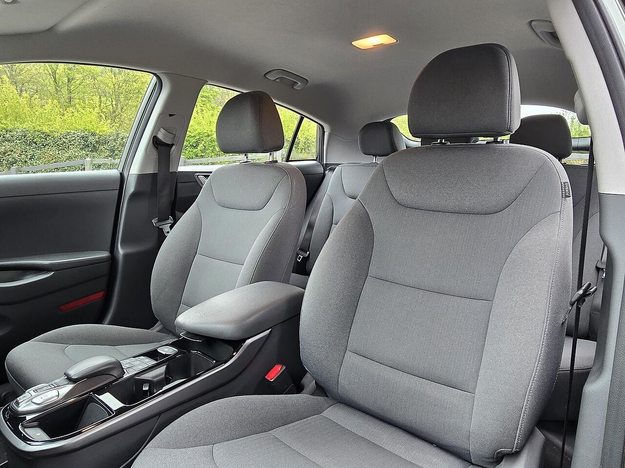 Hyundai Ioniq - Image 4