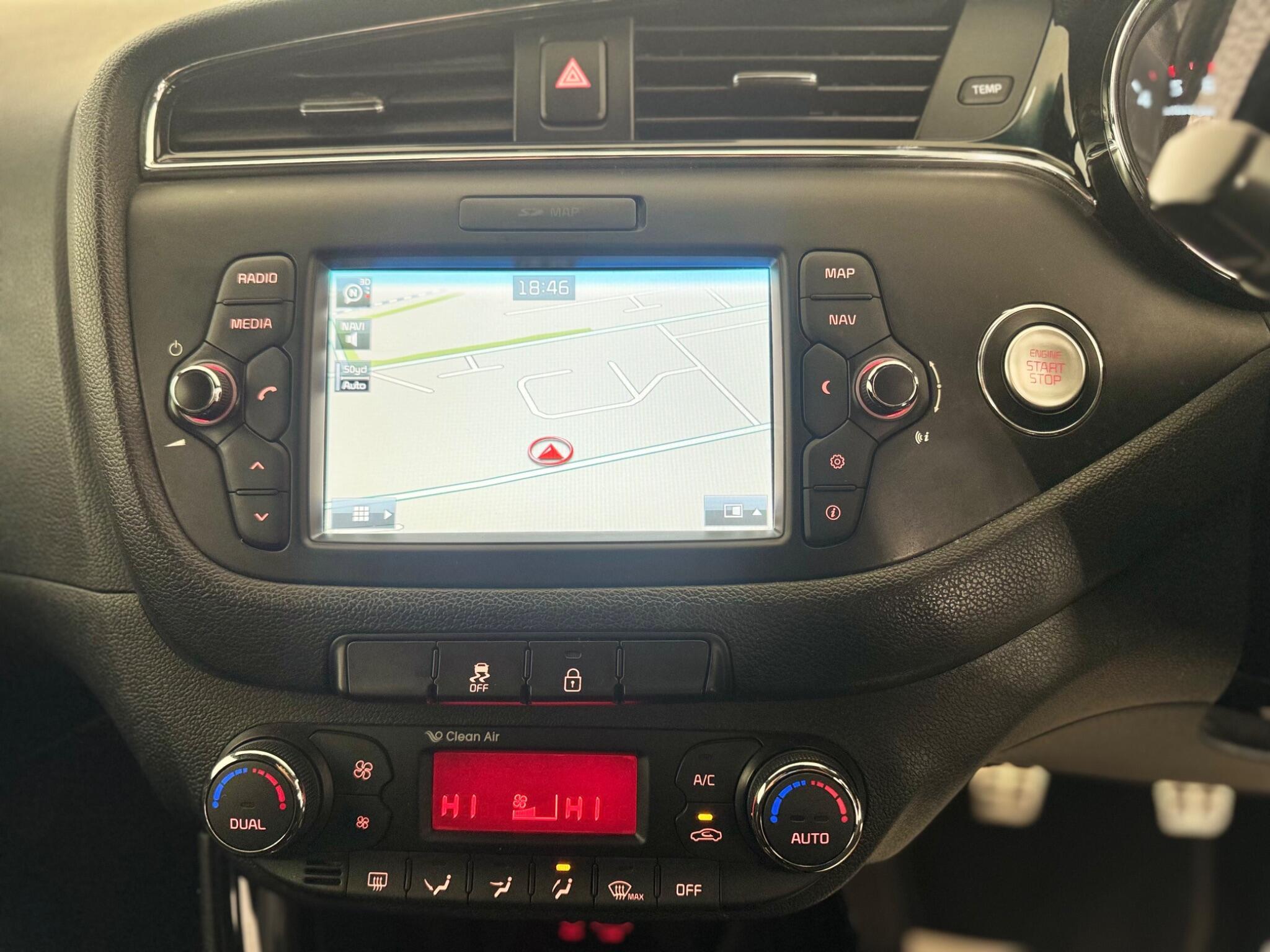 Kia ProCeed - Image 25