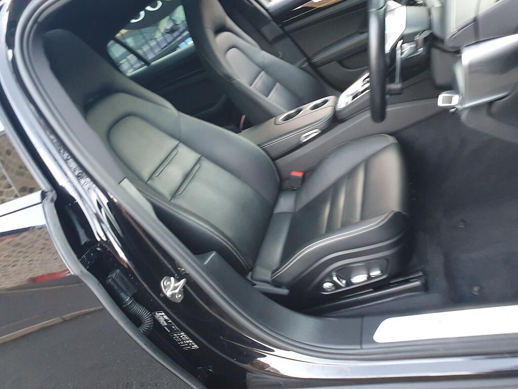 Porsche Panamera - Image 44