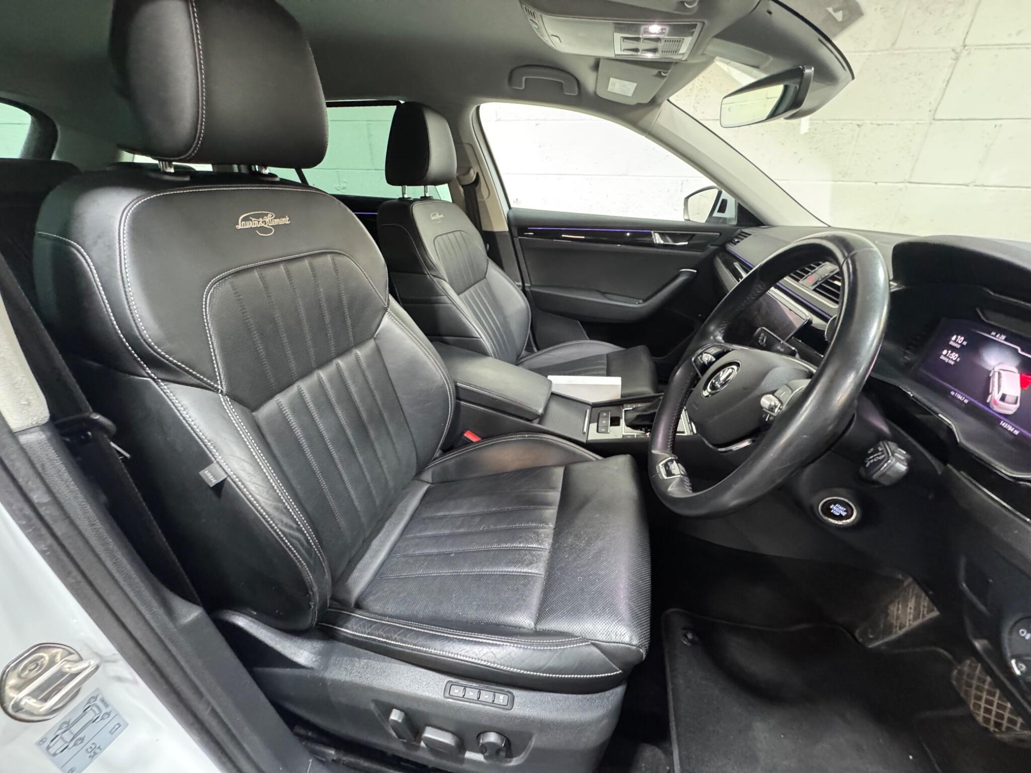 Skoda Superb - Image 17