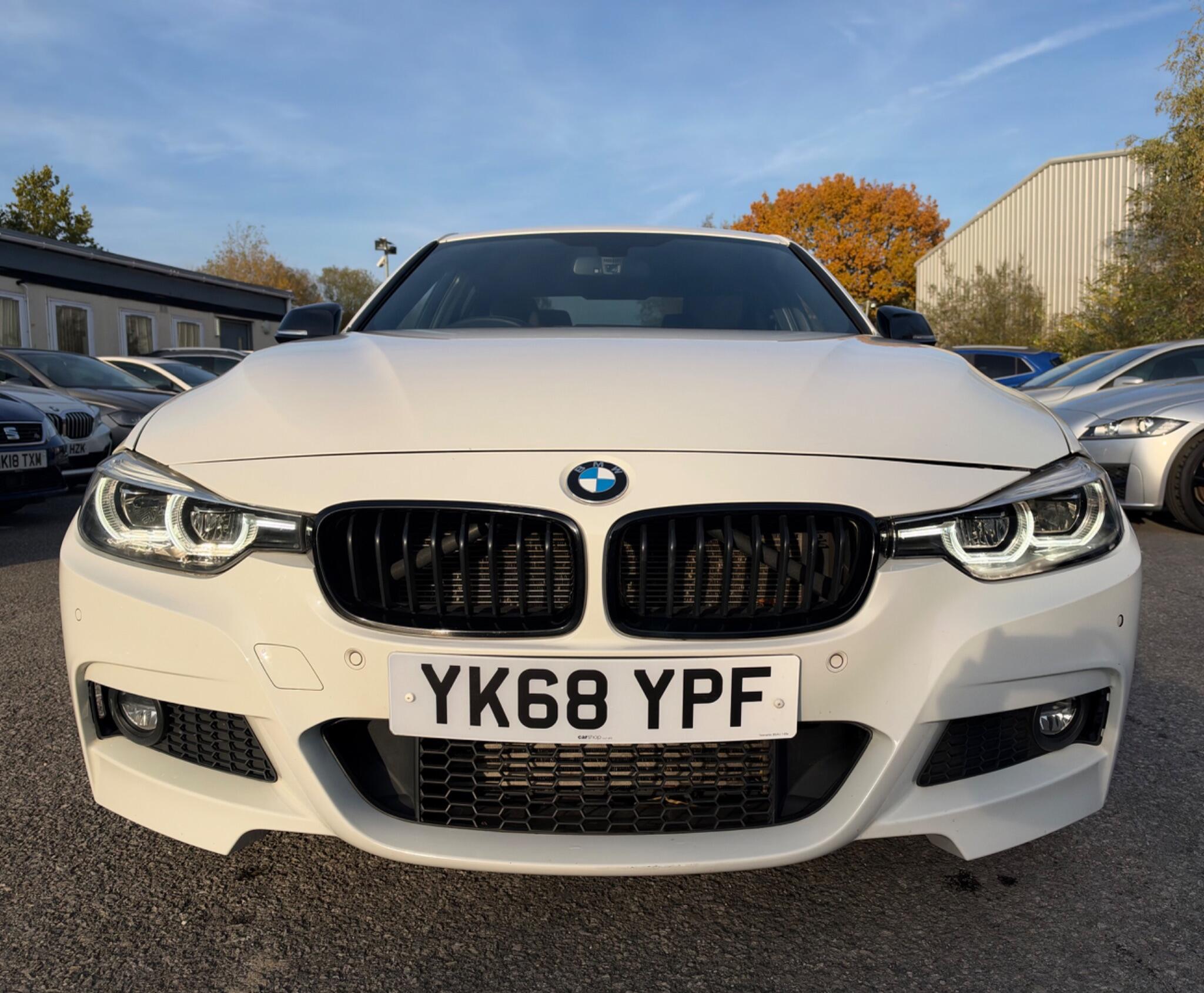BMW 3 Series - Image 2