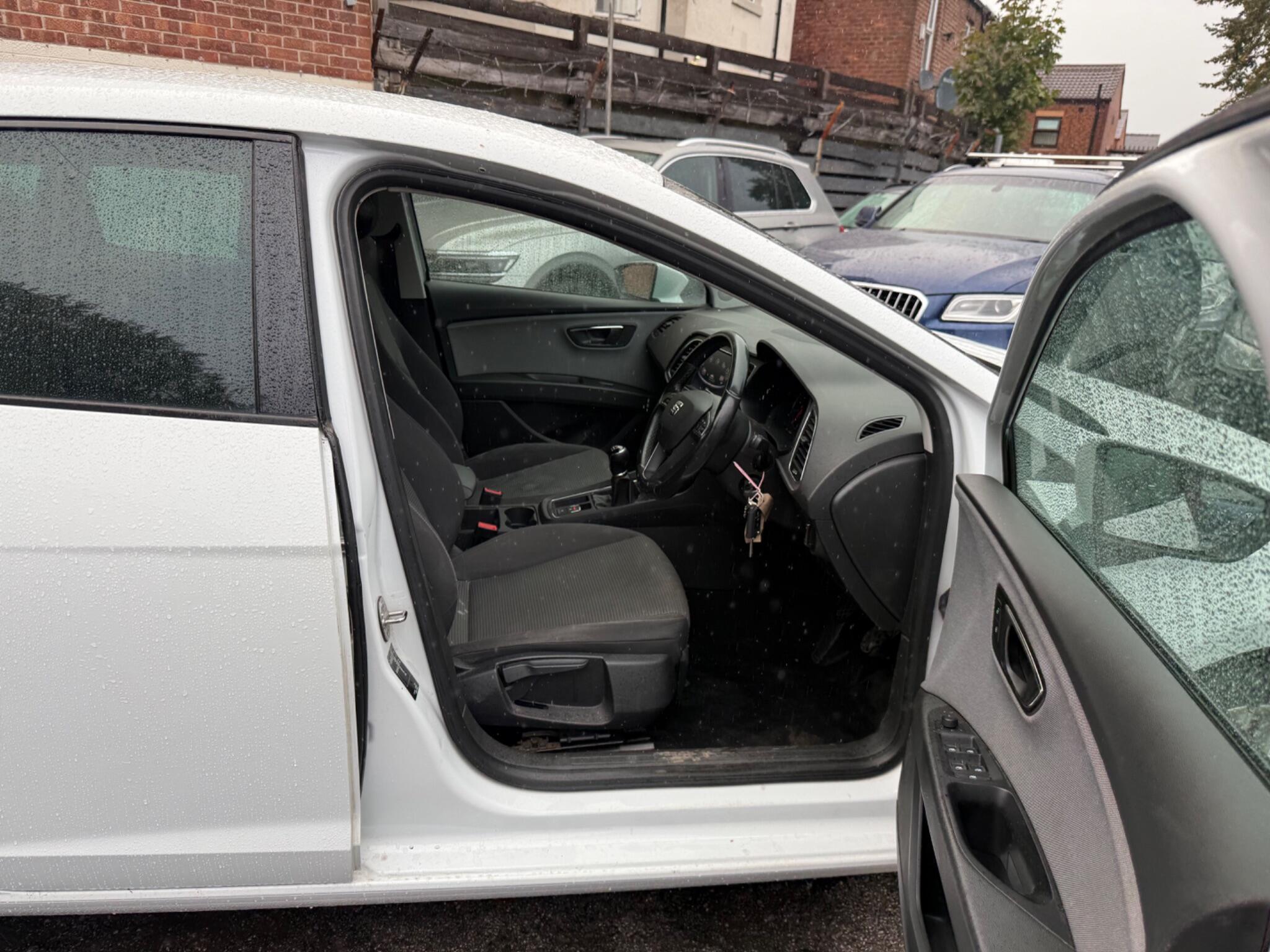 SEAT Leon - Image 17