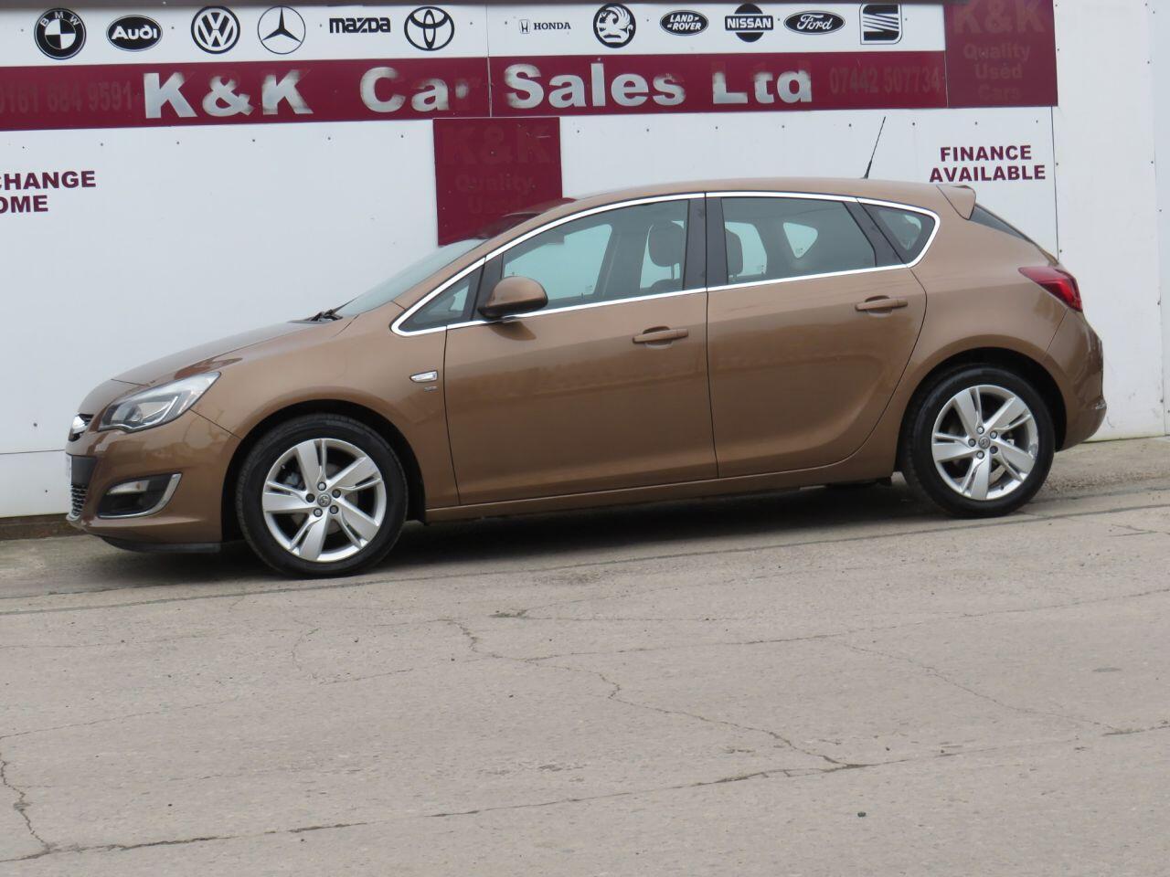 Vauxhall Astra - Image 28