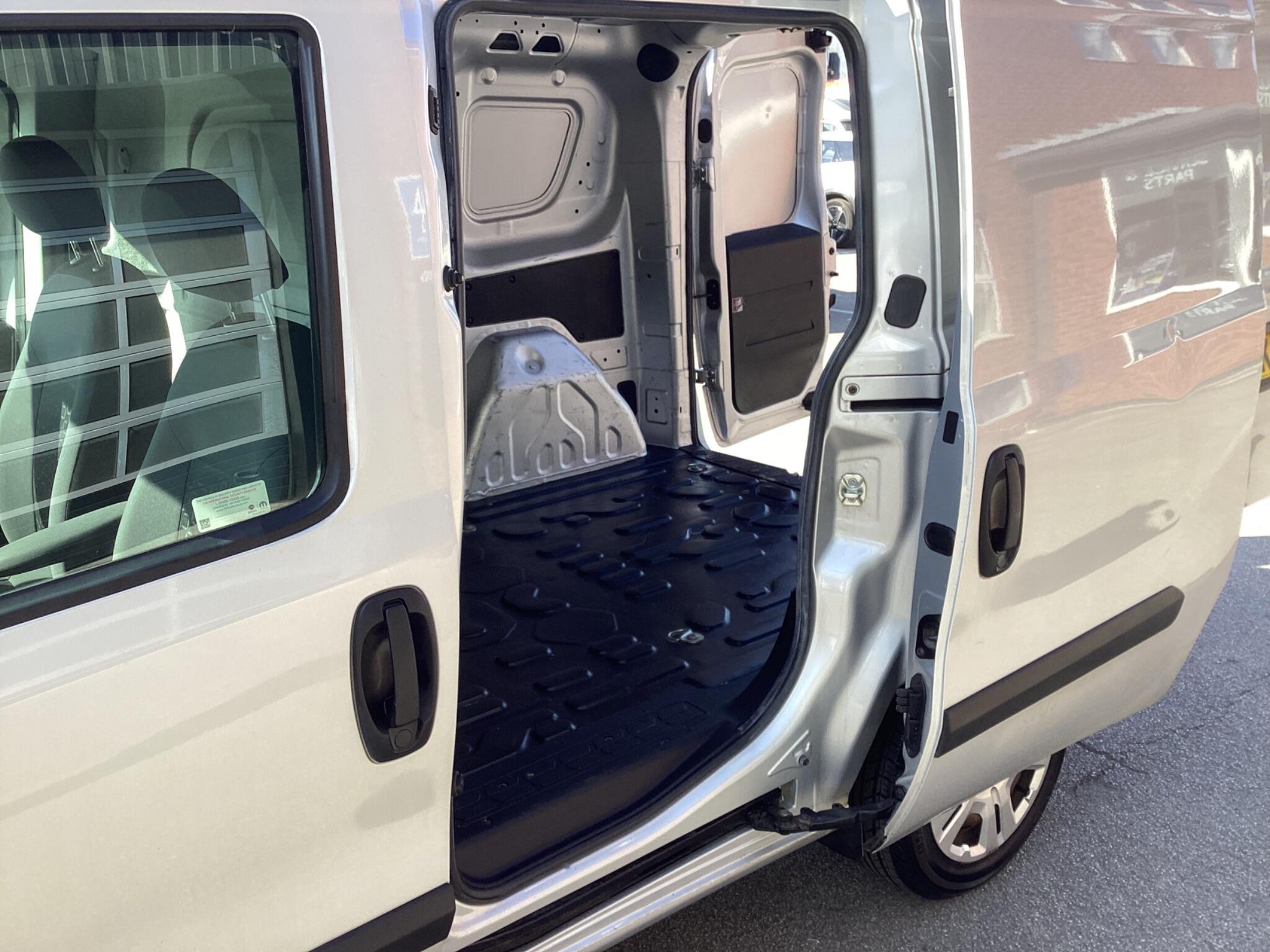 Fiat Doblo - Image 15