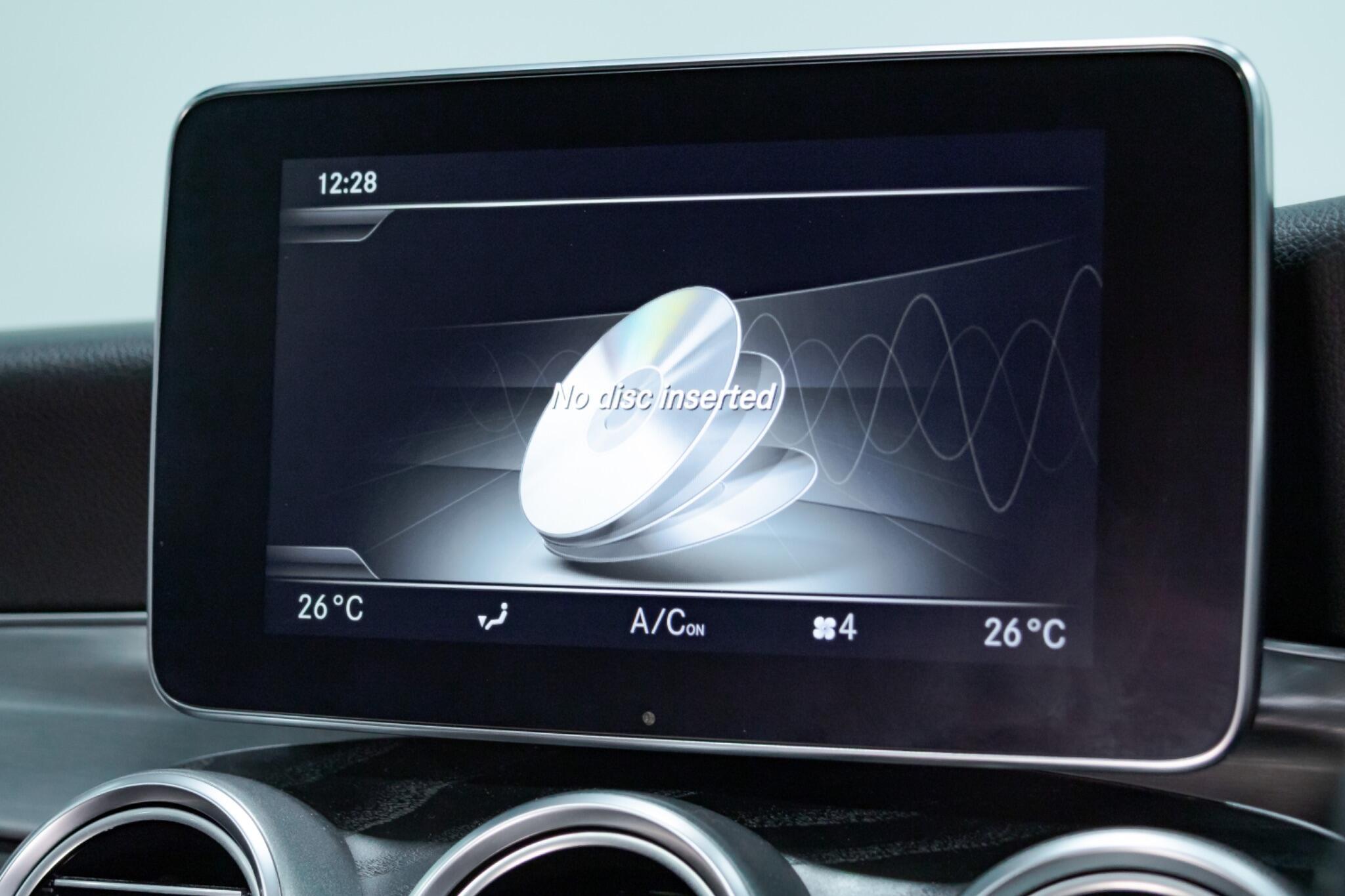 Mercedes C Class - Image 37