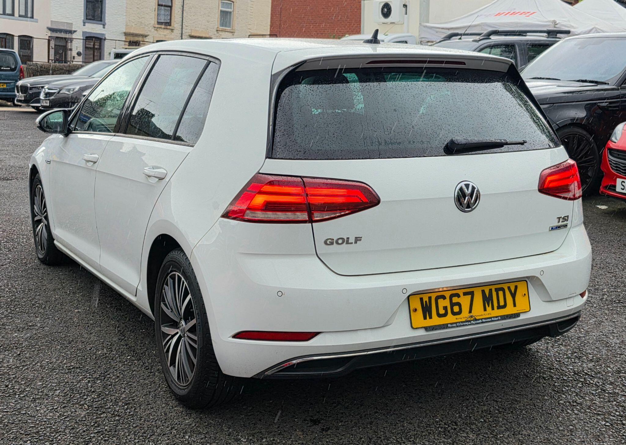 Volkswagen Golf - Image 5
