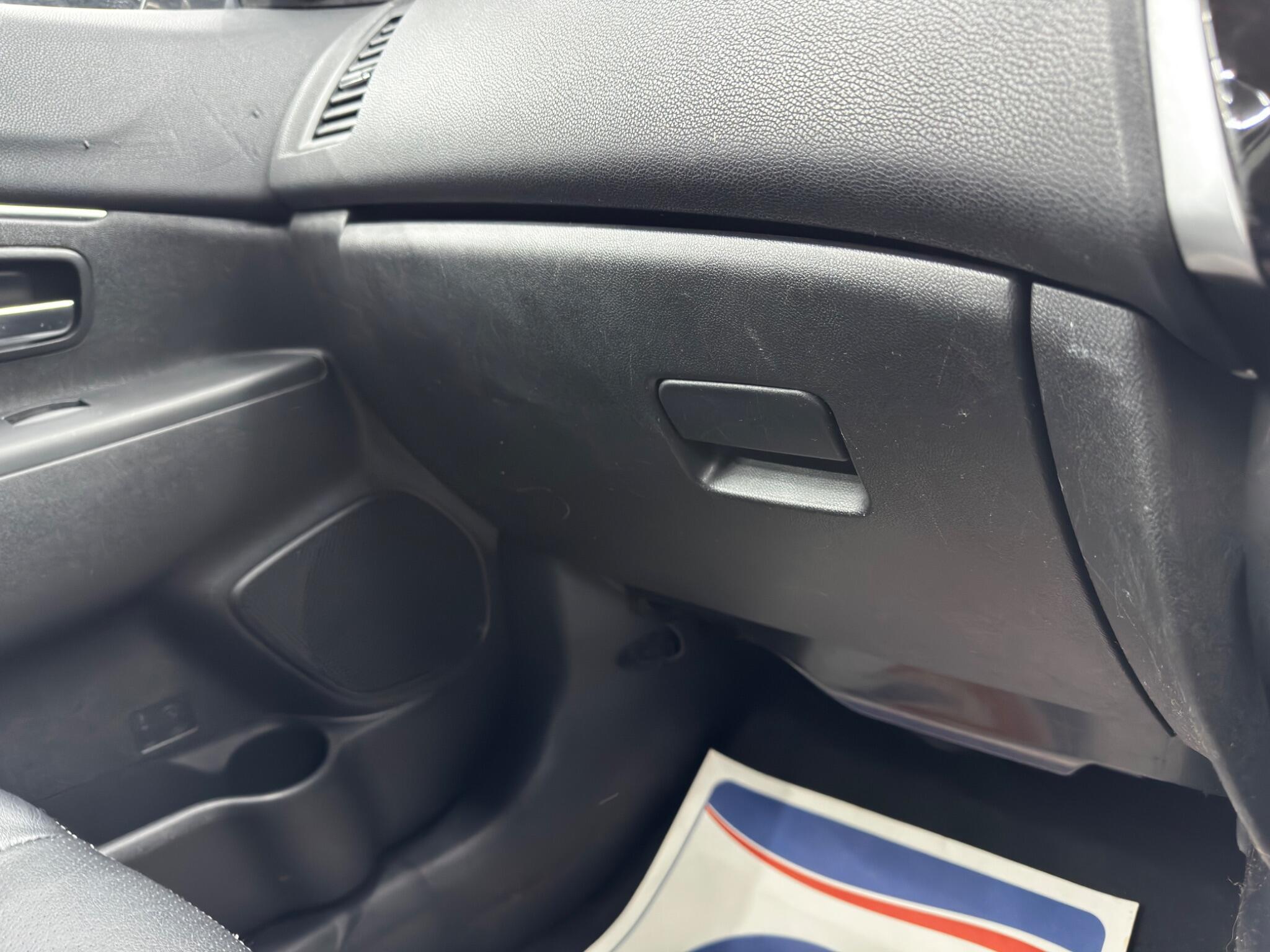 Mitsubishi ASX - Image 34