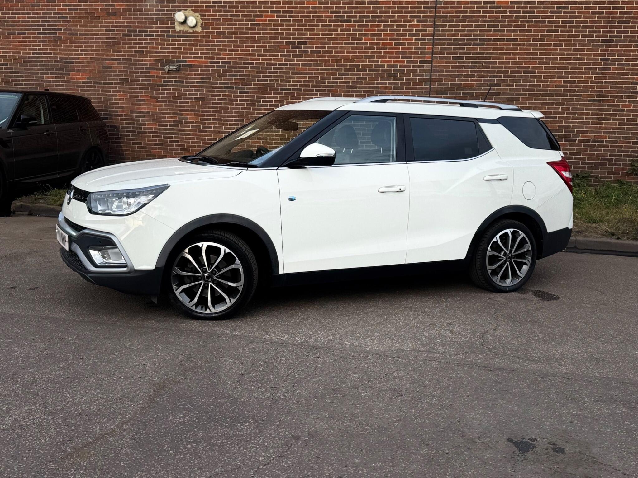 Ssangyong Tivoli XLV - Image 13