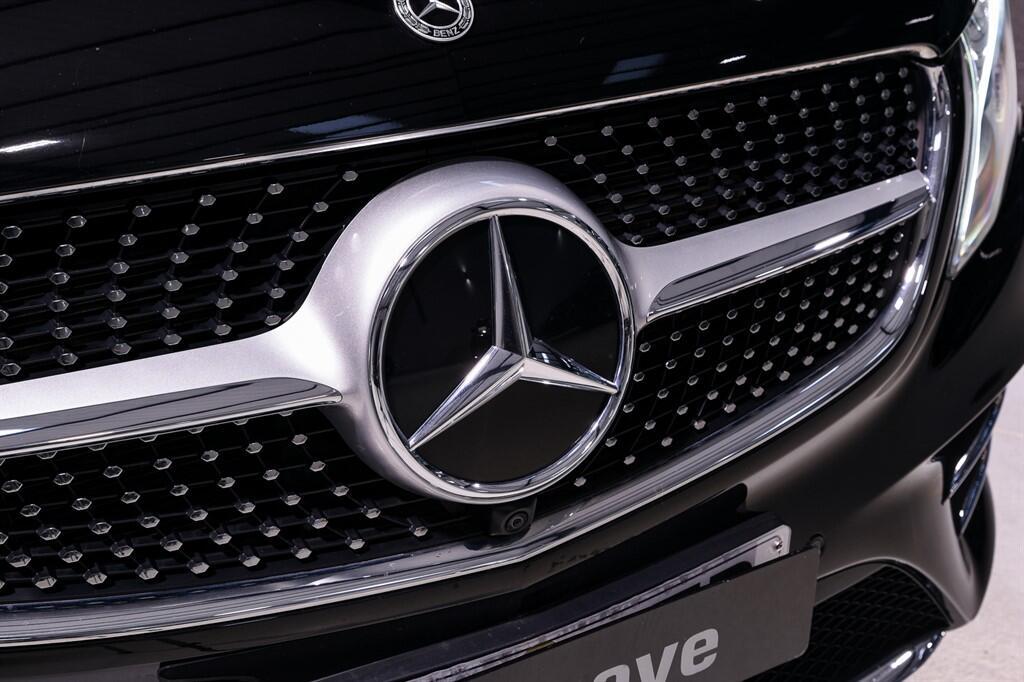 Mercedes V Class - Image 12