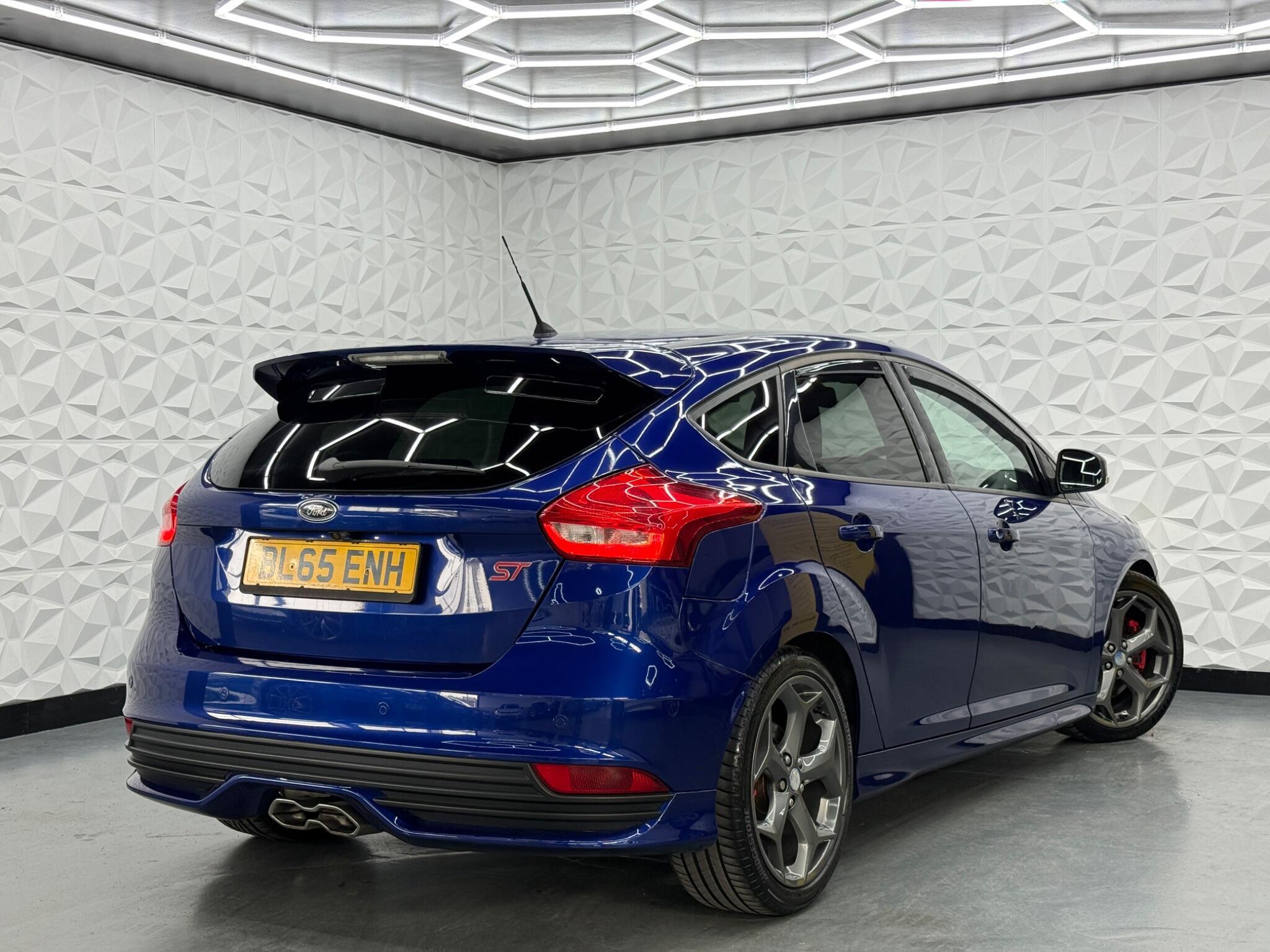 Ford Focus - Image 3