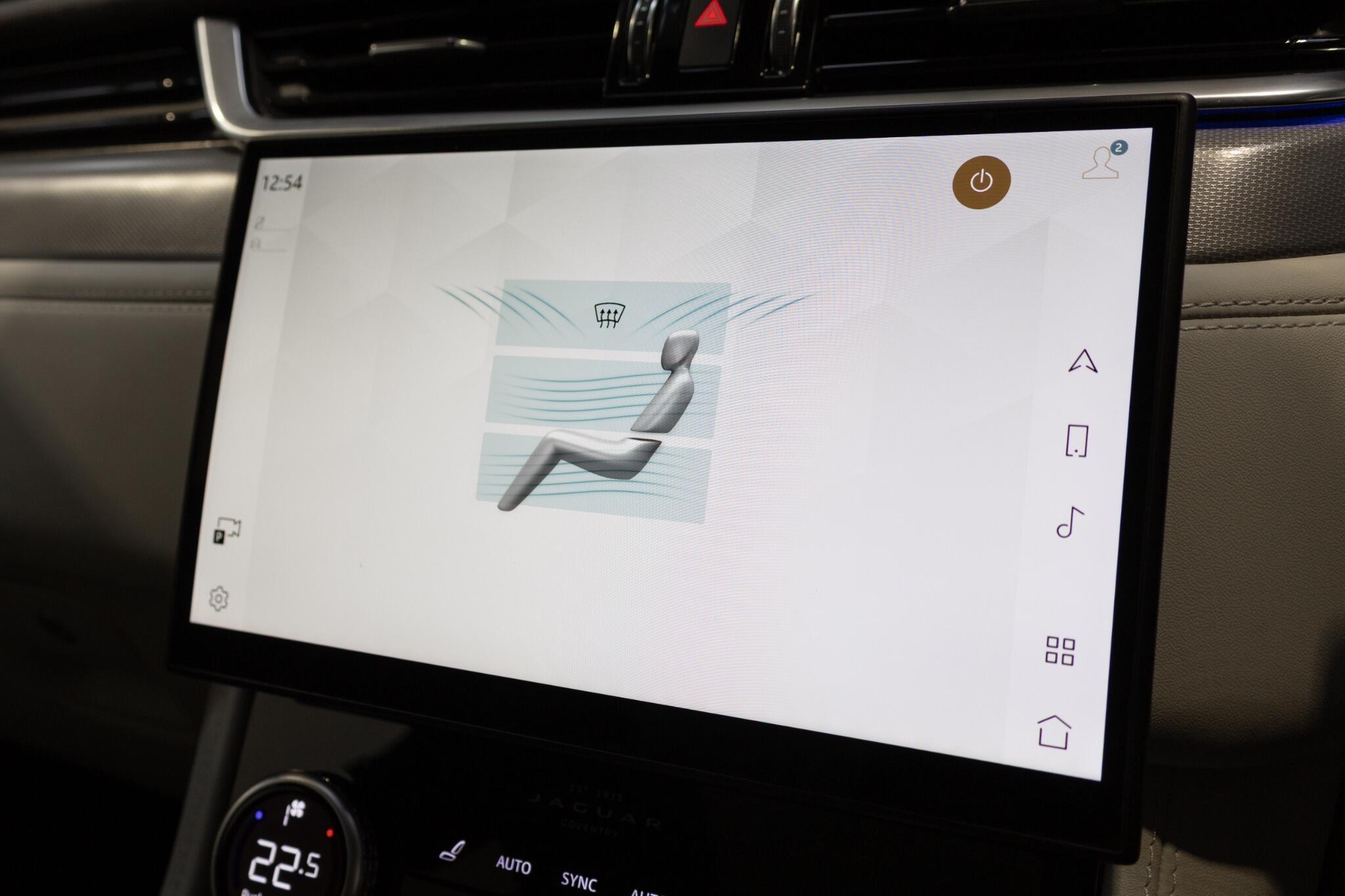 Jaguar F-Pace - Image 42