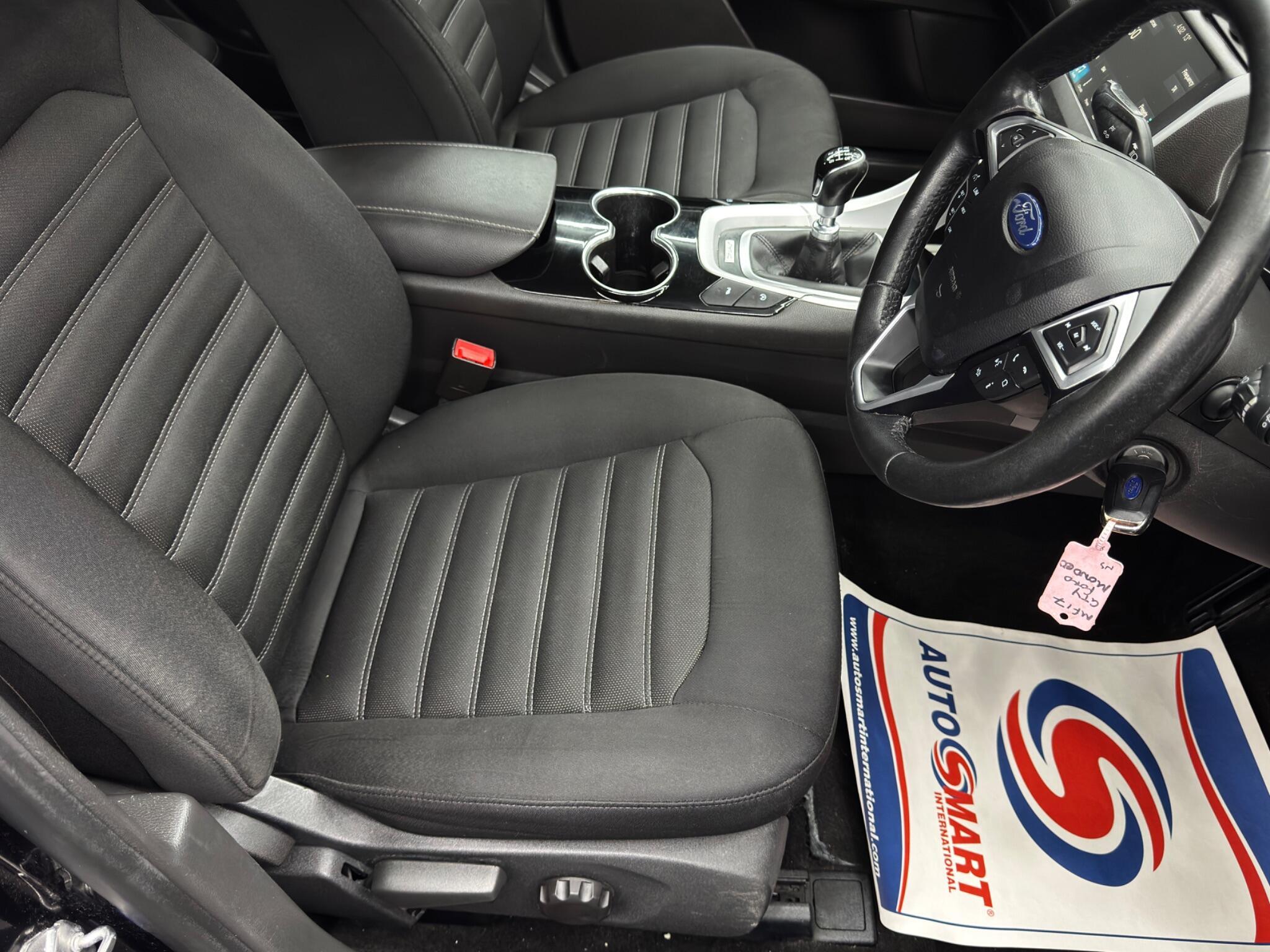 Ford Mondeo - Image 13