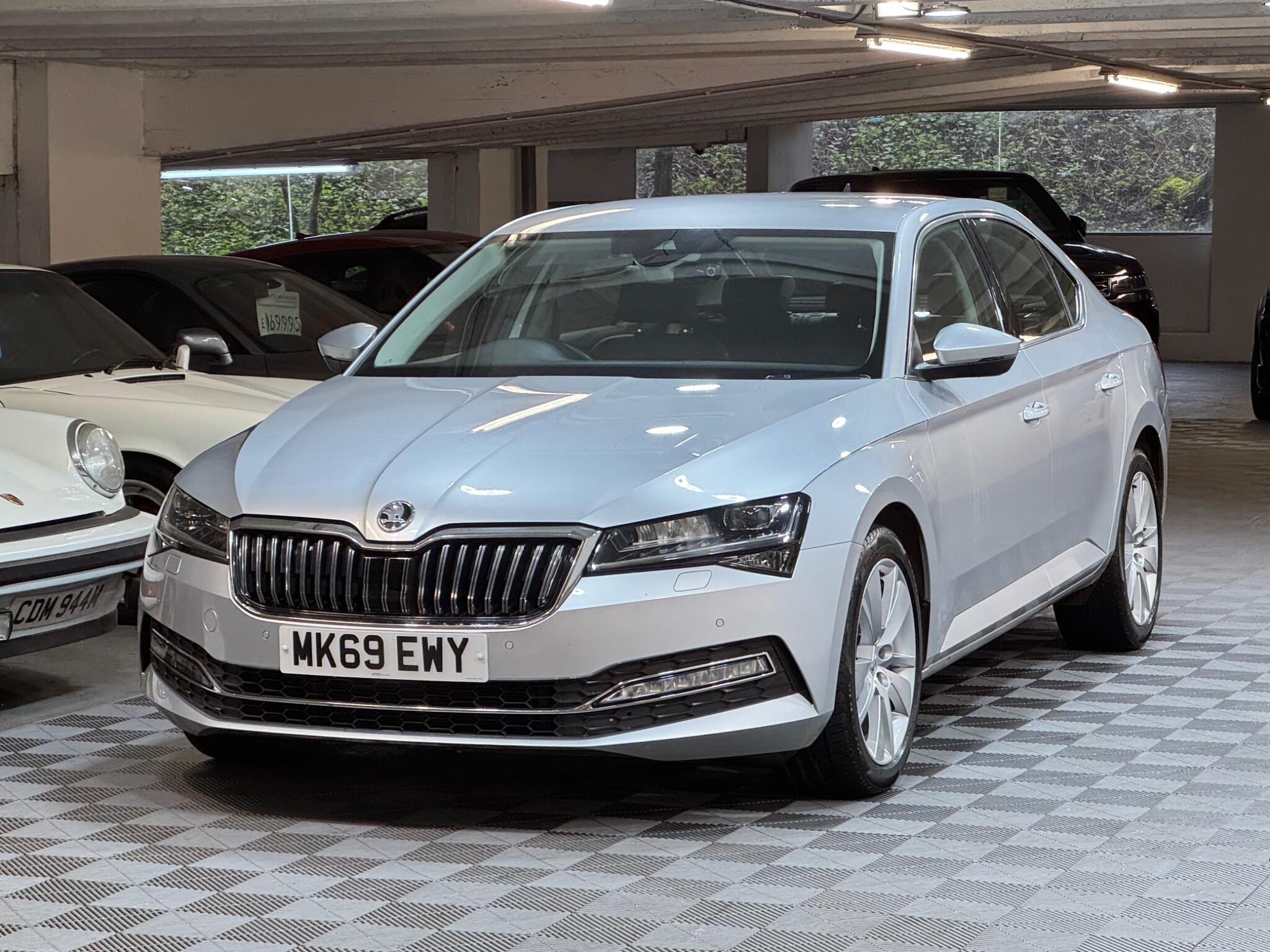 Skoda Superb - Image 6