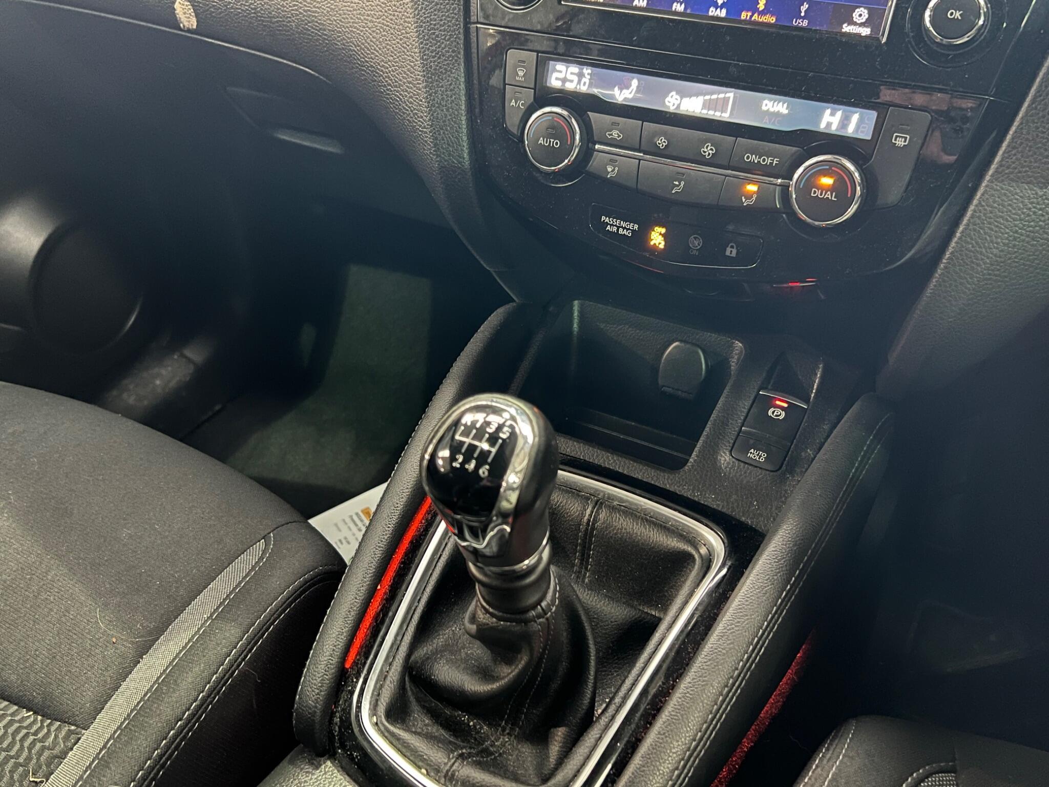 Nissan Qashqai - Image 22