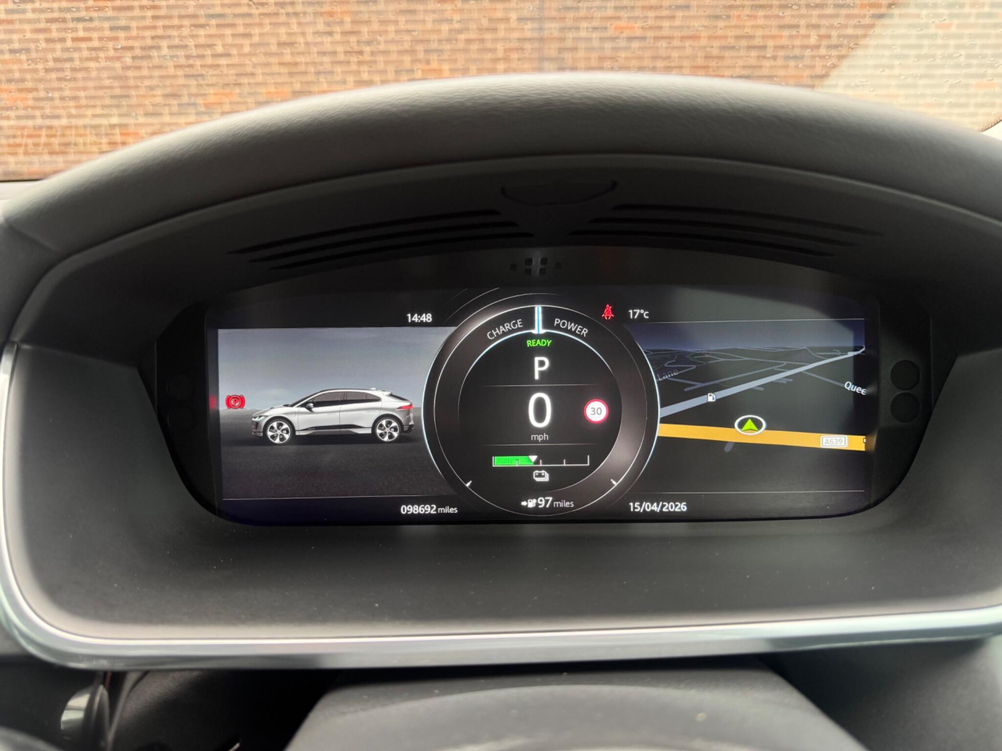 Jaguar I-Pace - Image 10