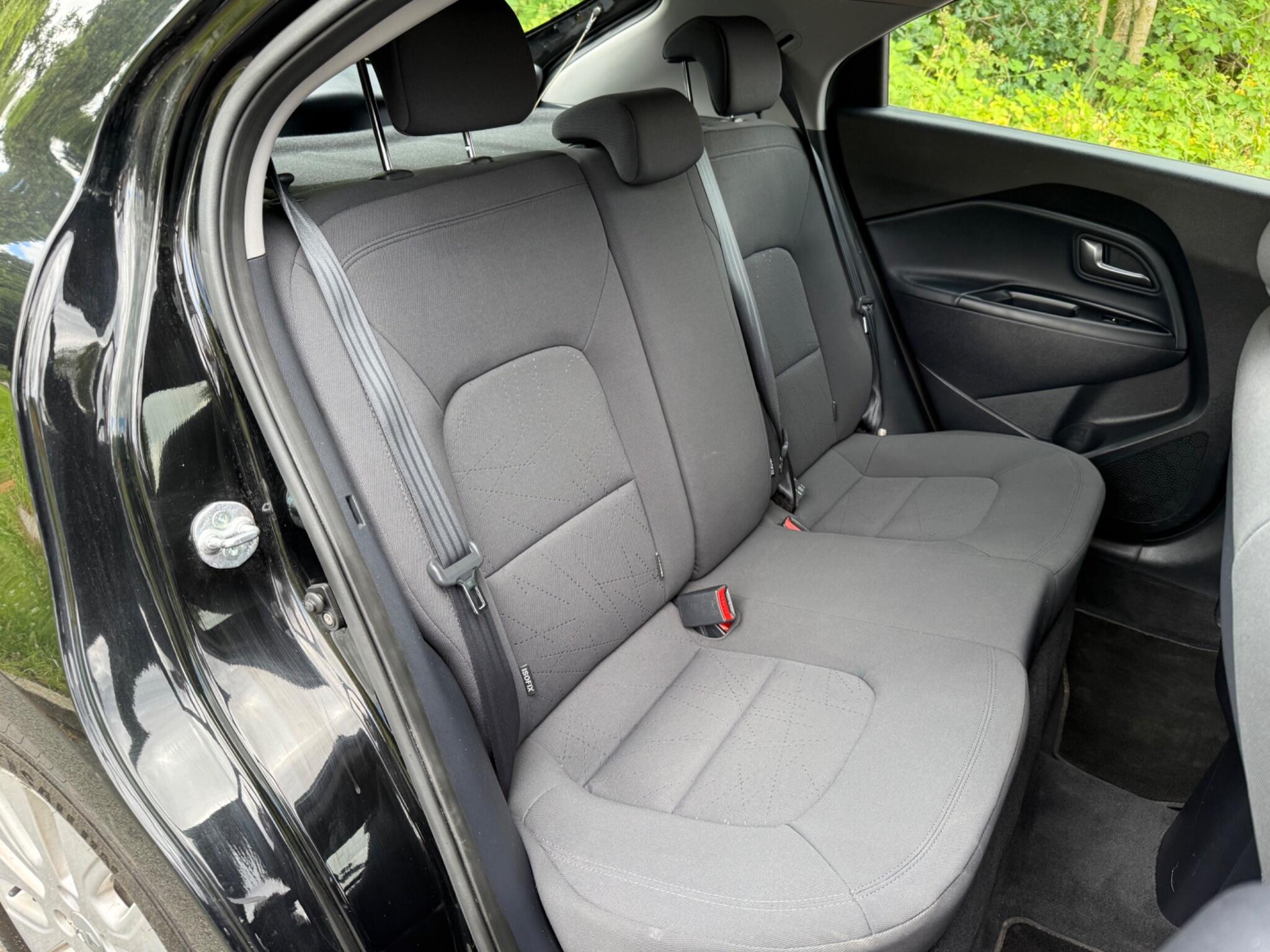 Kia Rio - Image 12