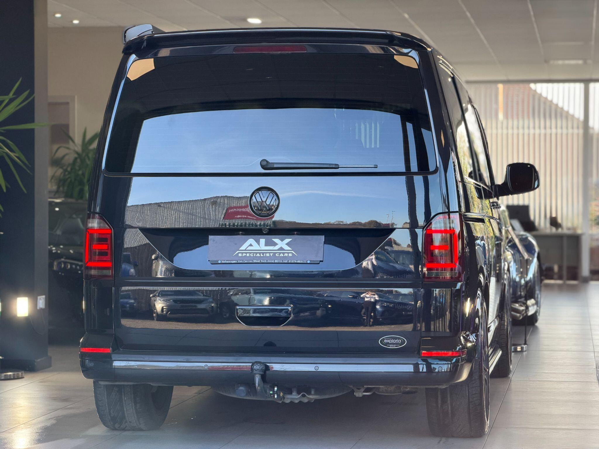 Volkswagen Transporter - Image 17