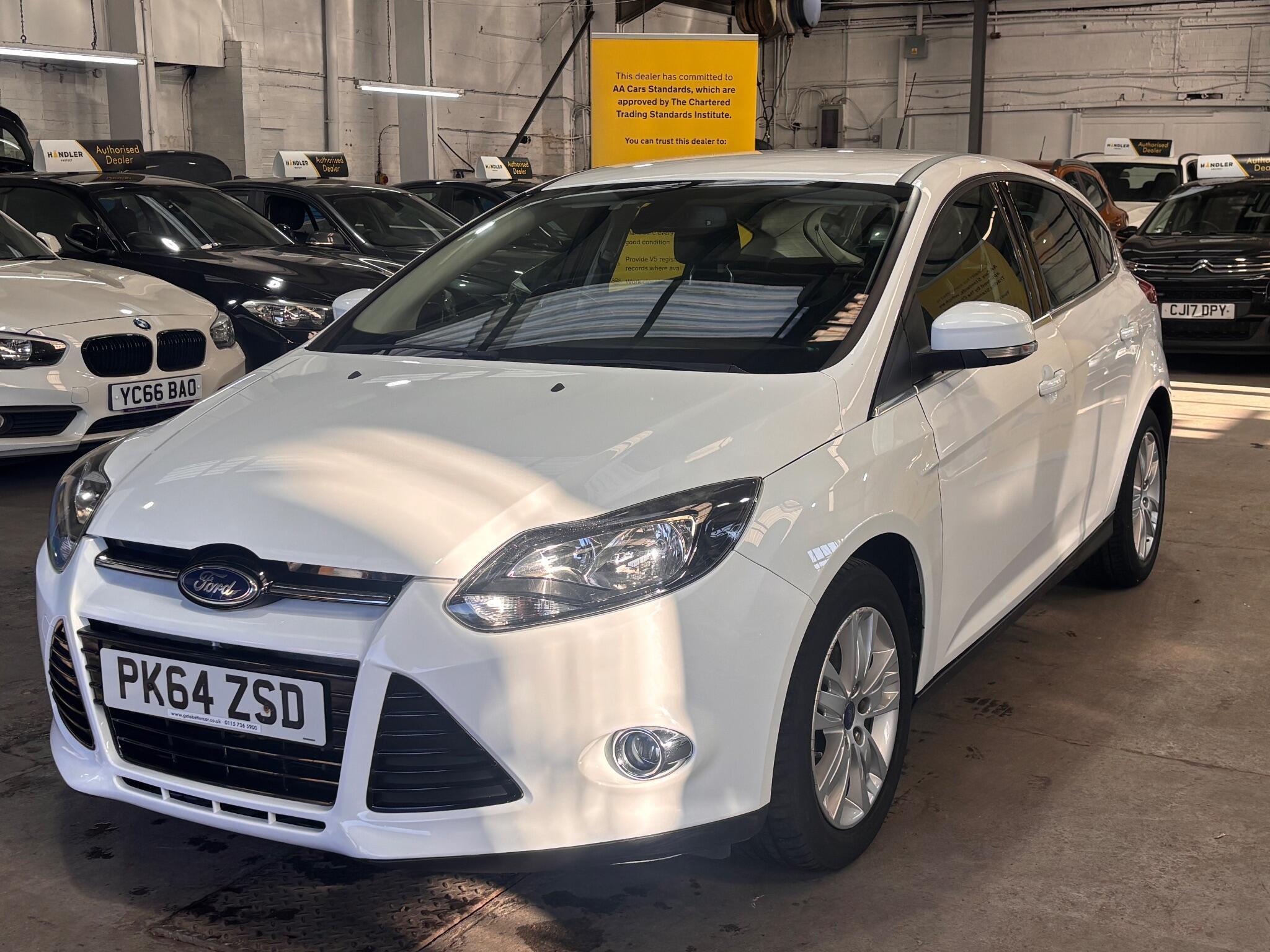 Ford Focus - Image 16