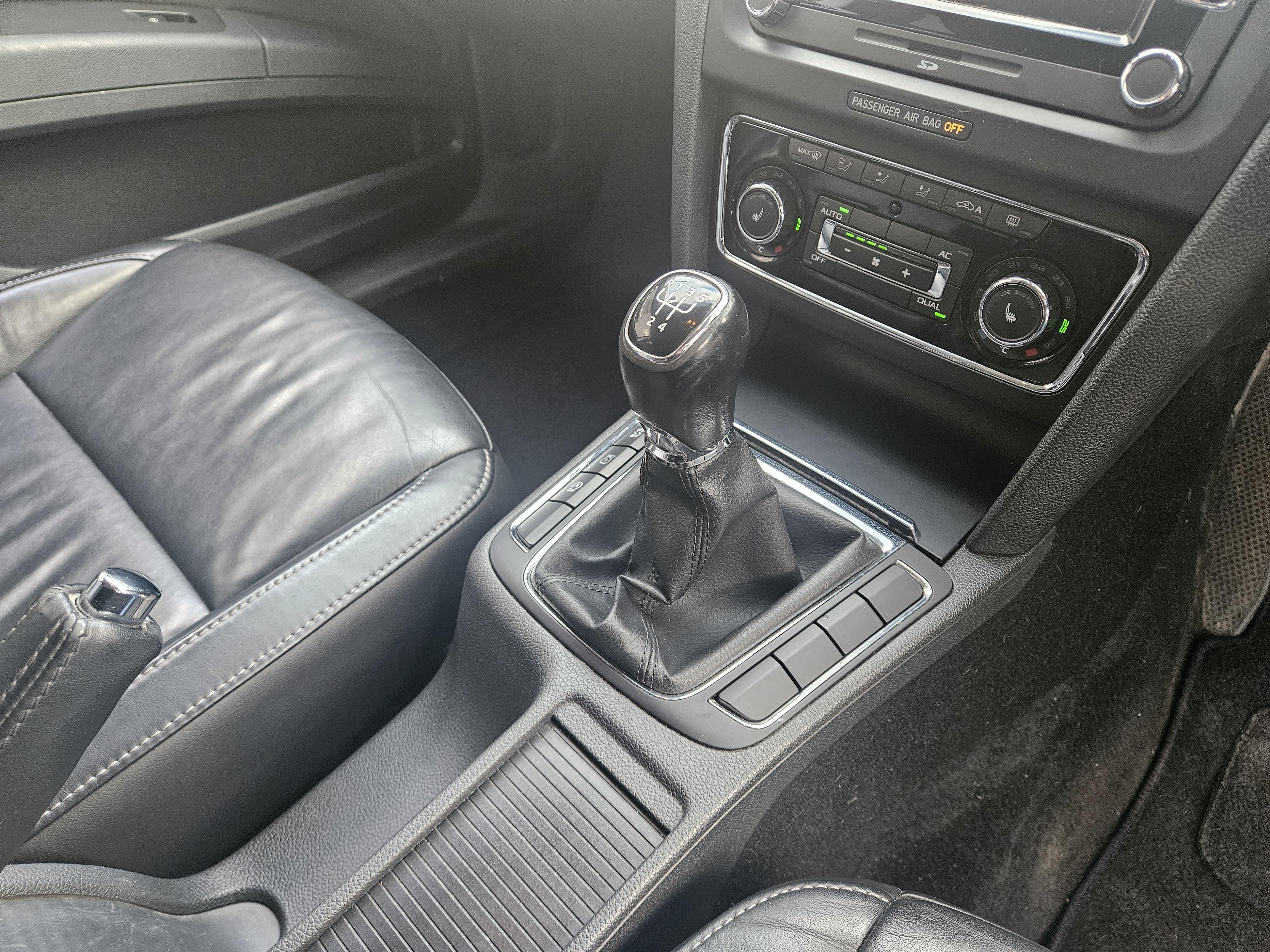 Skoda Superb - Image 20