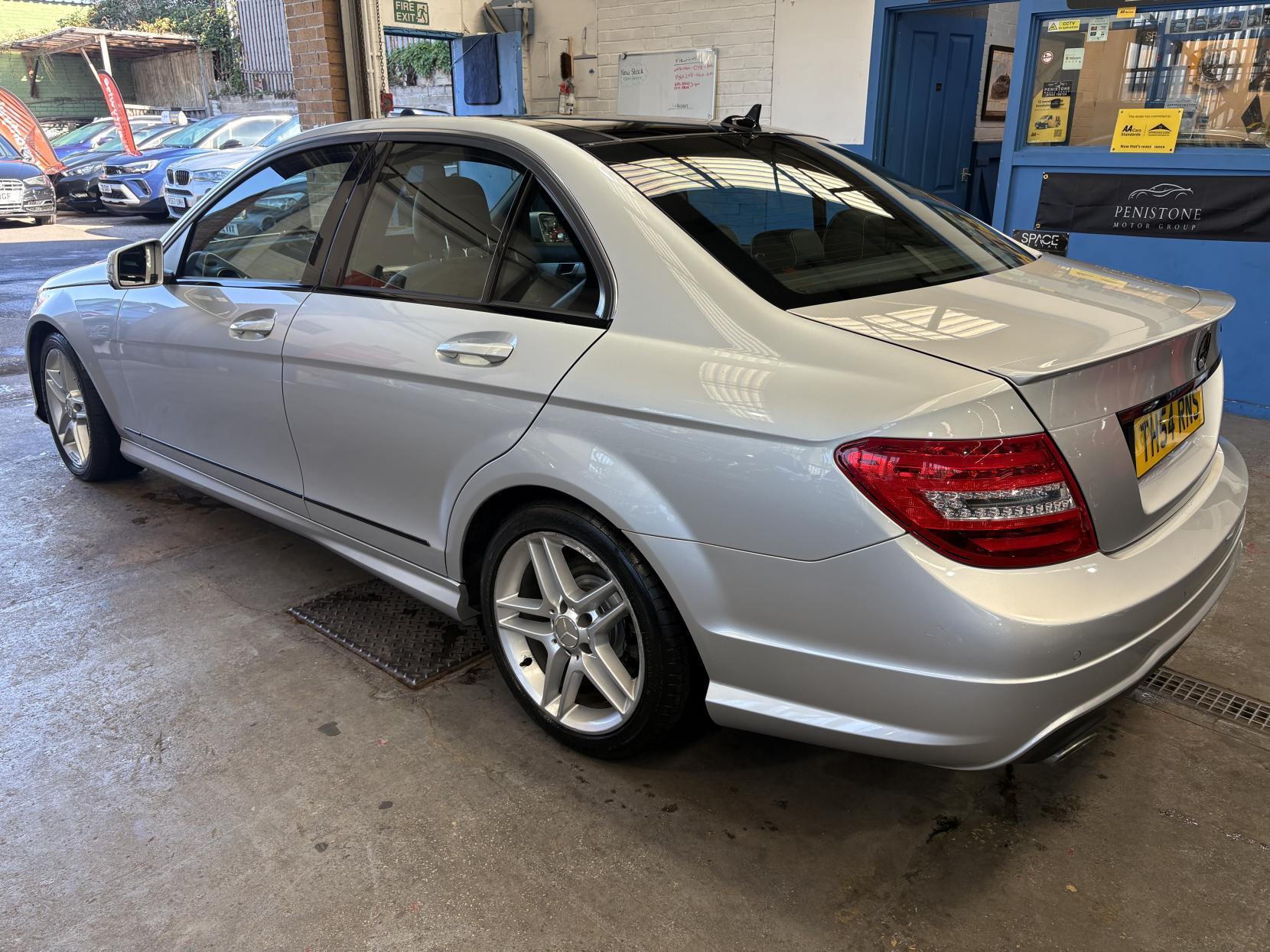 Mercedes C Class - Image 6