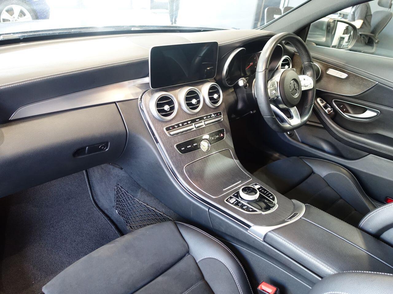 Mercedes-benz C-CLASS - Image 11
