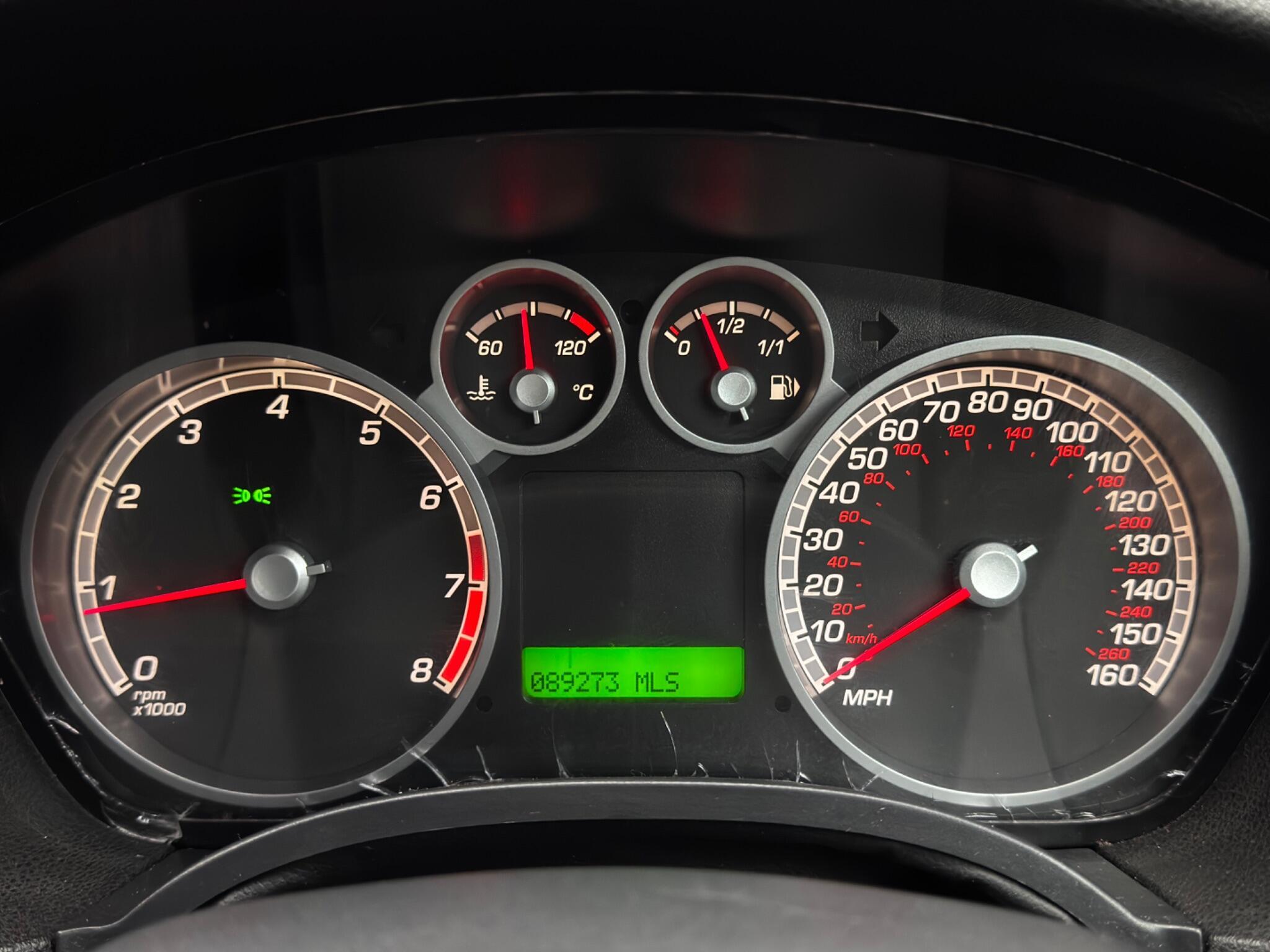 Ford Focus - Image 20