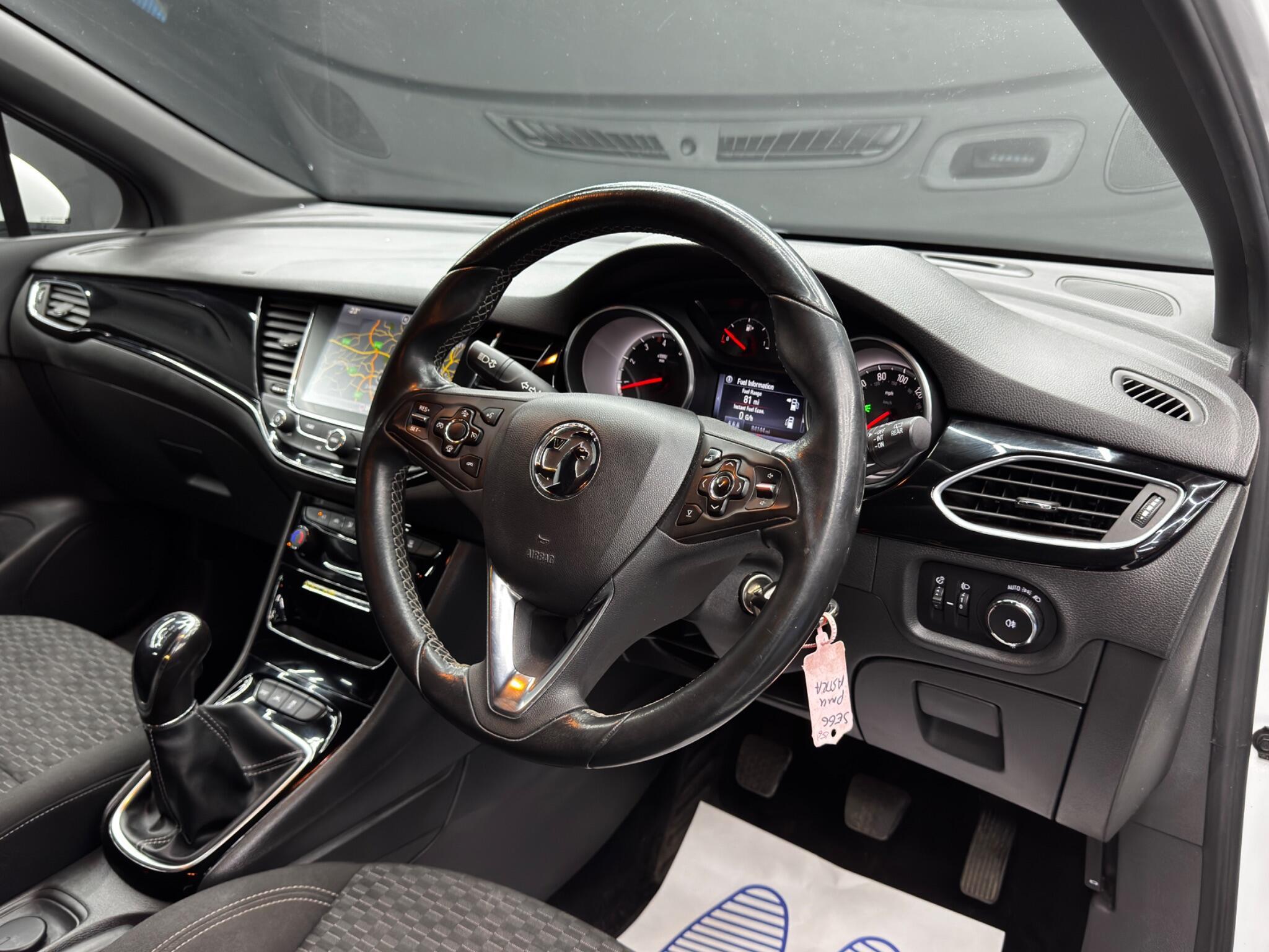 Vauxhall Astra - Image 9