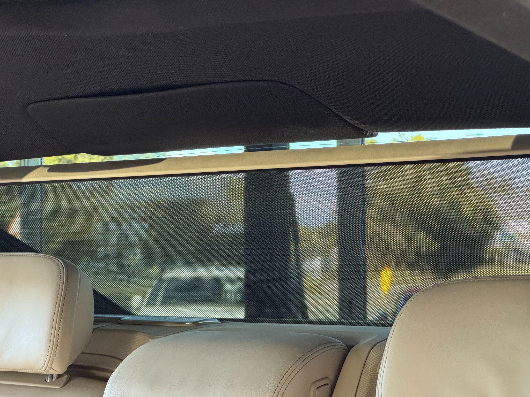 BMW 7 Series - Image 34