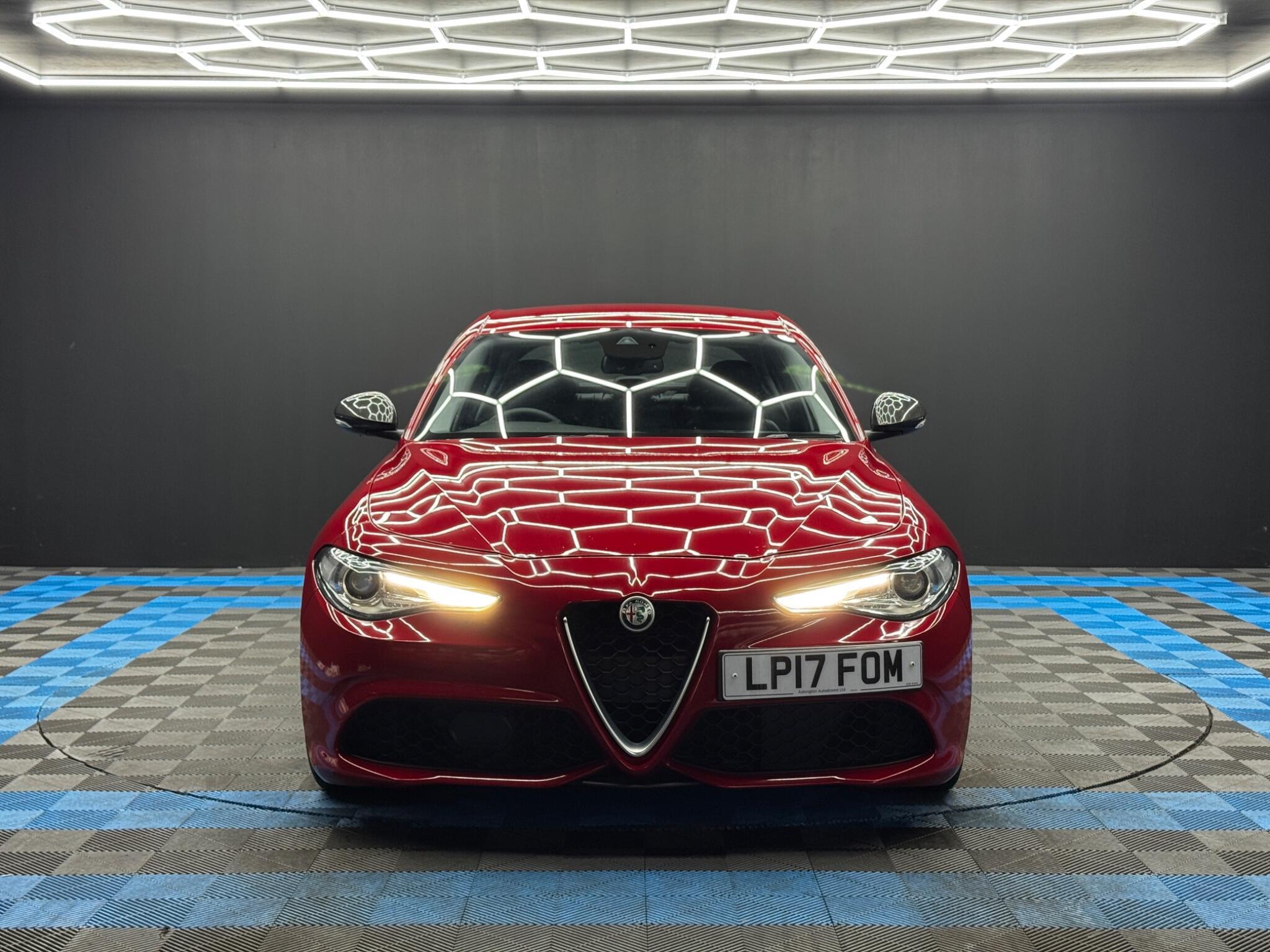 Alfa Romeo Giulia - Image 2