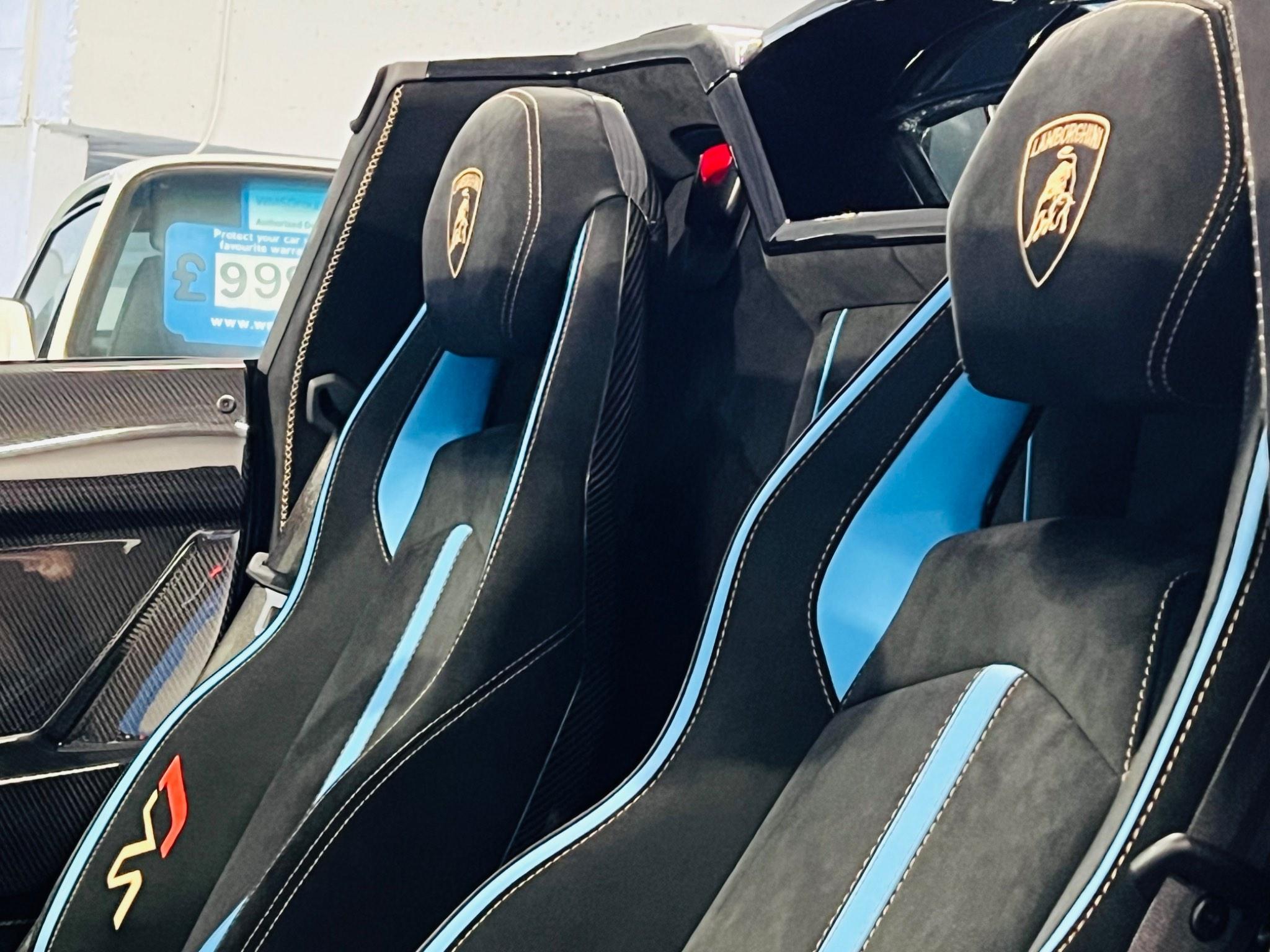 Lamborghini Aventador - Image 10