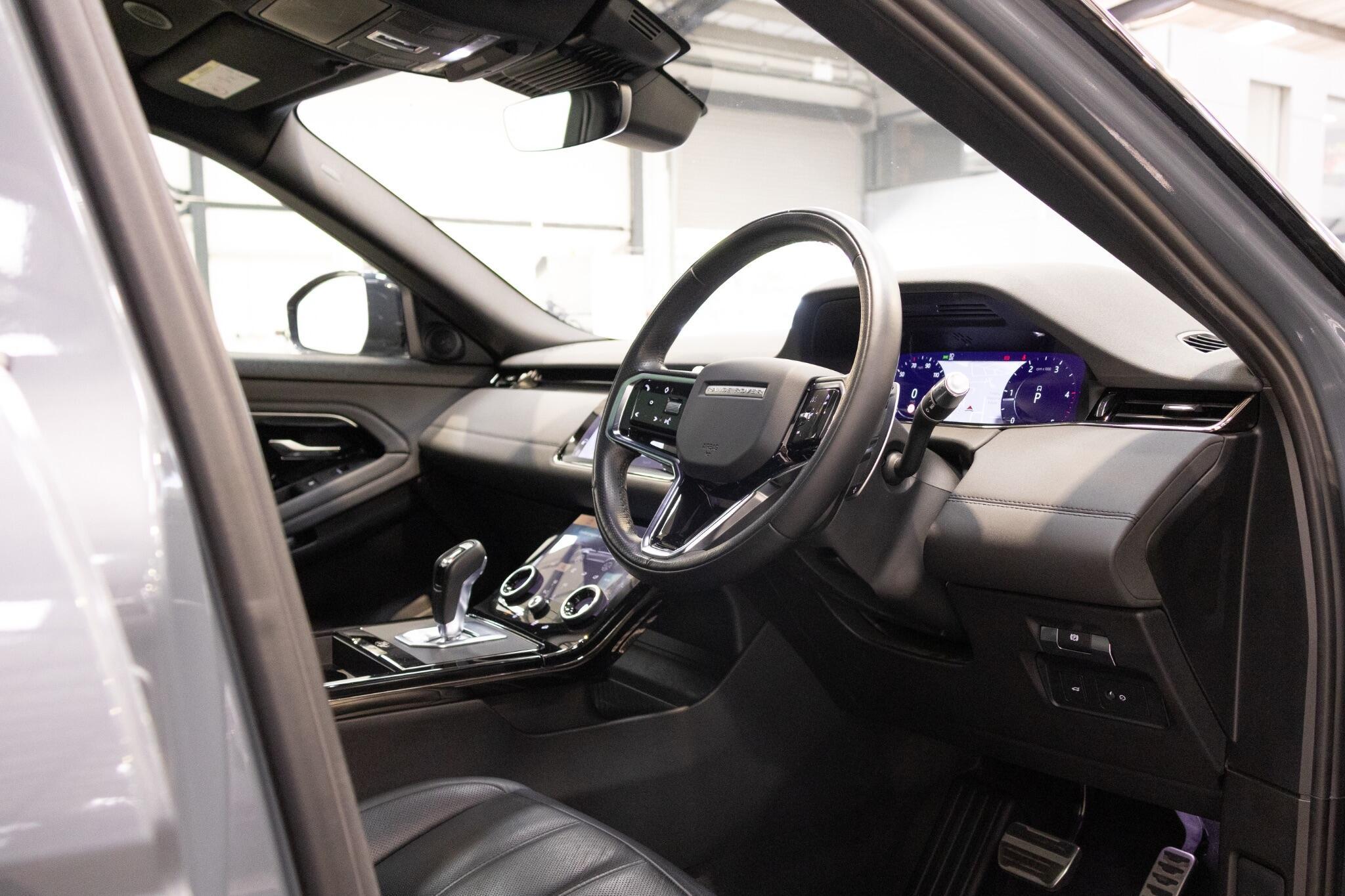 Land Rover Range Rover Evoque - Image 10