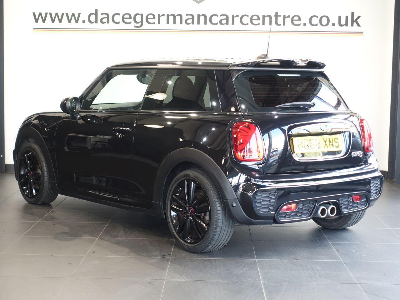 MINI Hatch - Image 3