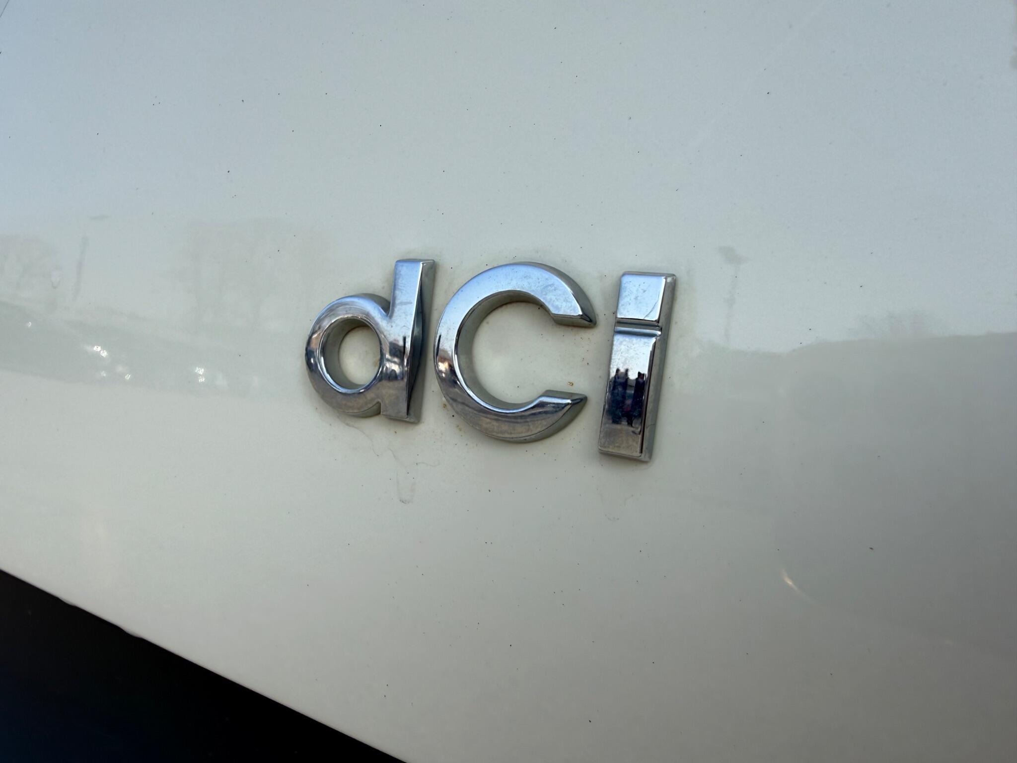 Renault Captur - Image 41