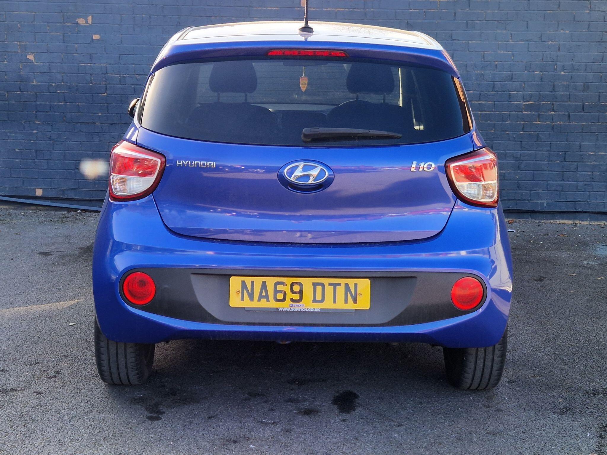 Hyundai i10 - Image 9