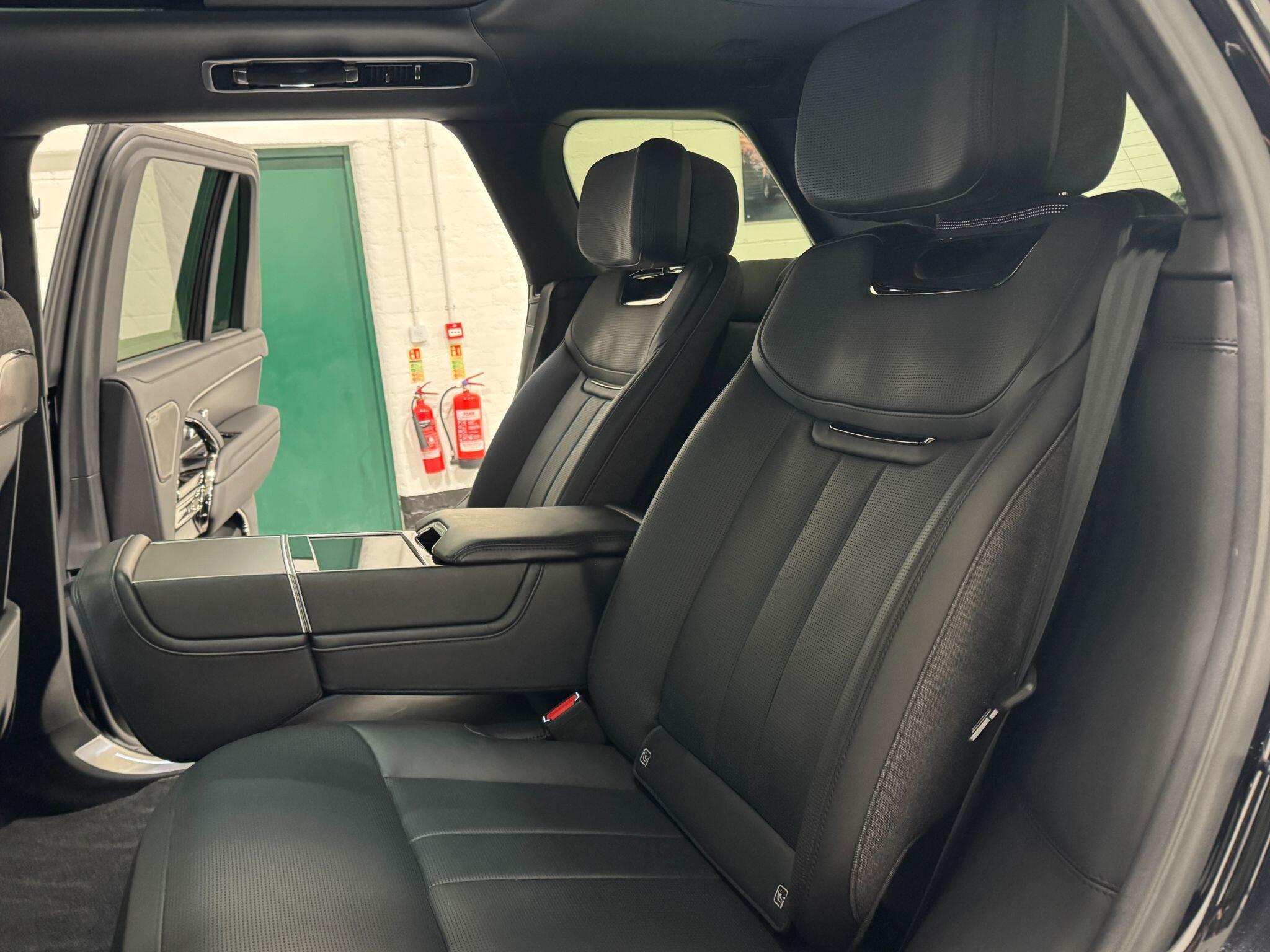 Land Rover Range Rover - Image 59