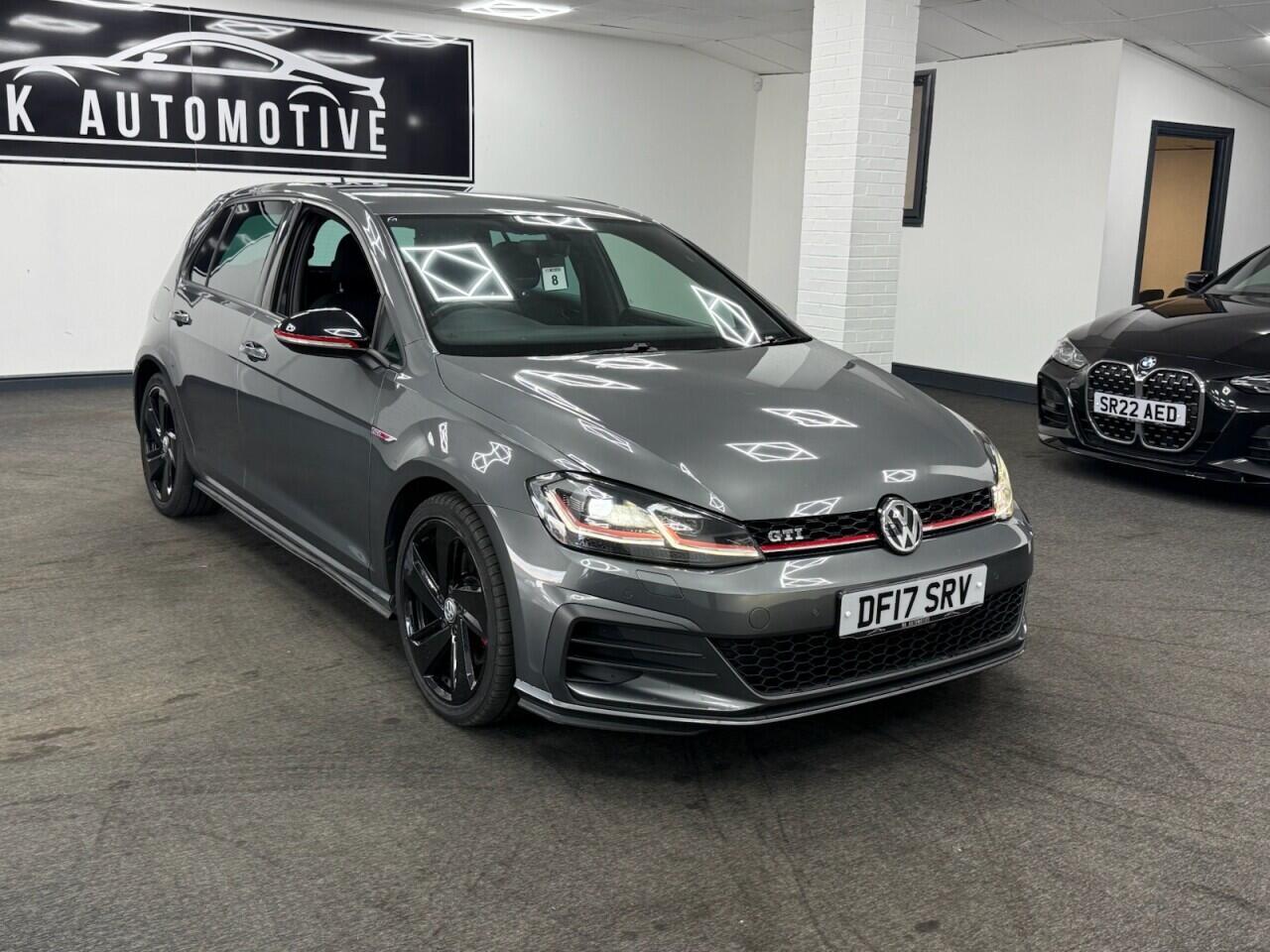 Volkswagen Golf - Image 4